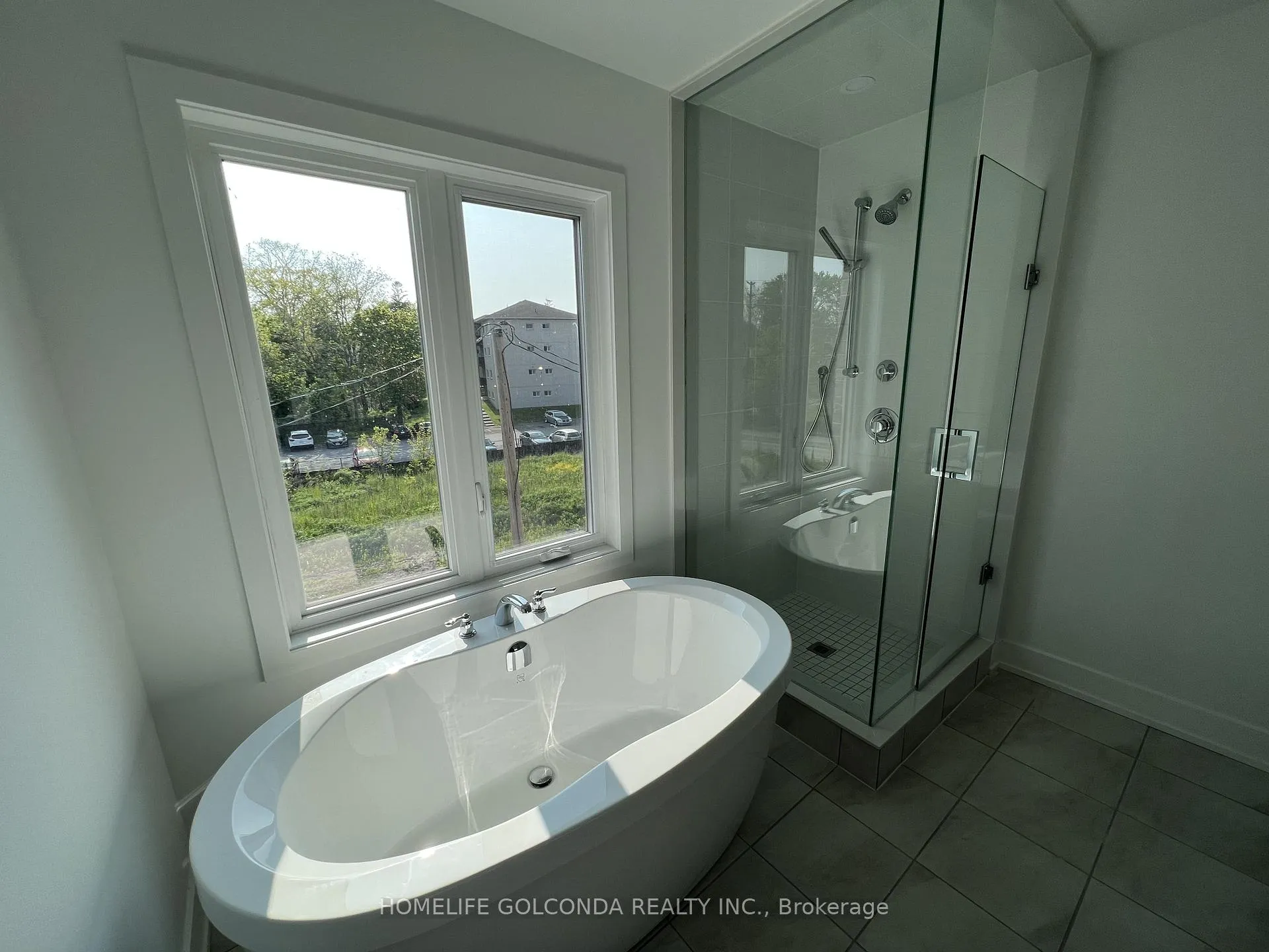 Photo 8 of 8 Sobczak Drive, Whitby, Port Whitby — HOMEH