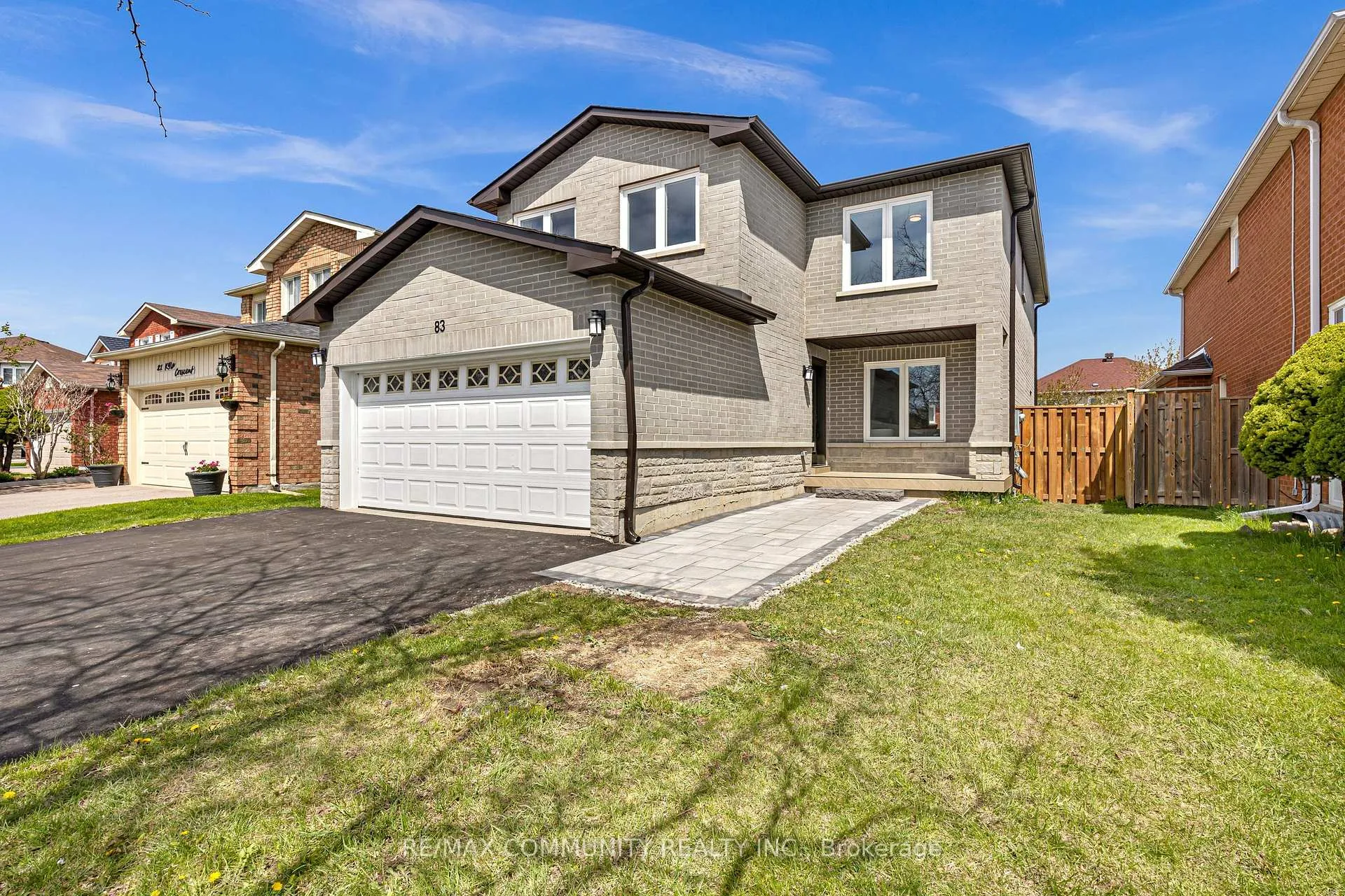 Photo 2 of 83 Kyla Crescent, Markham, Milliken Mills East — HOMEH