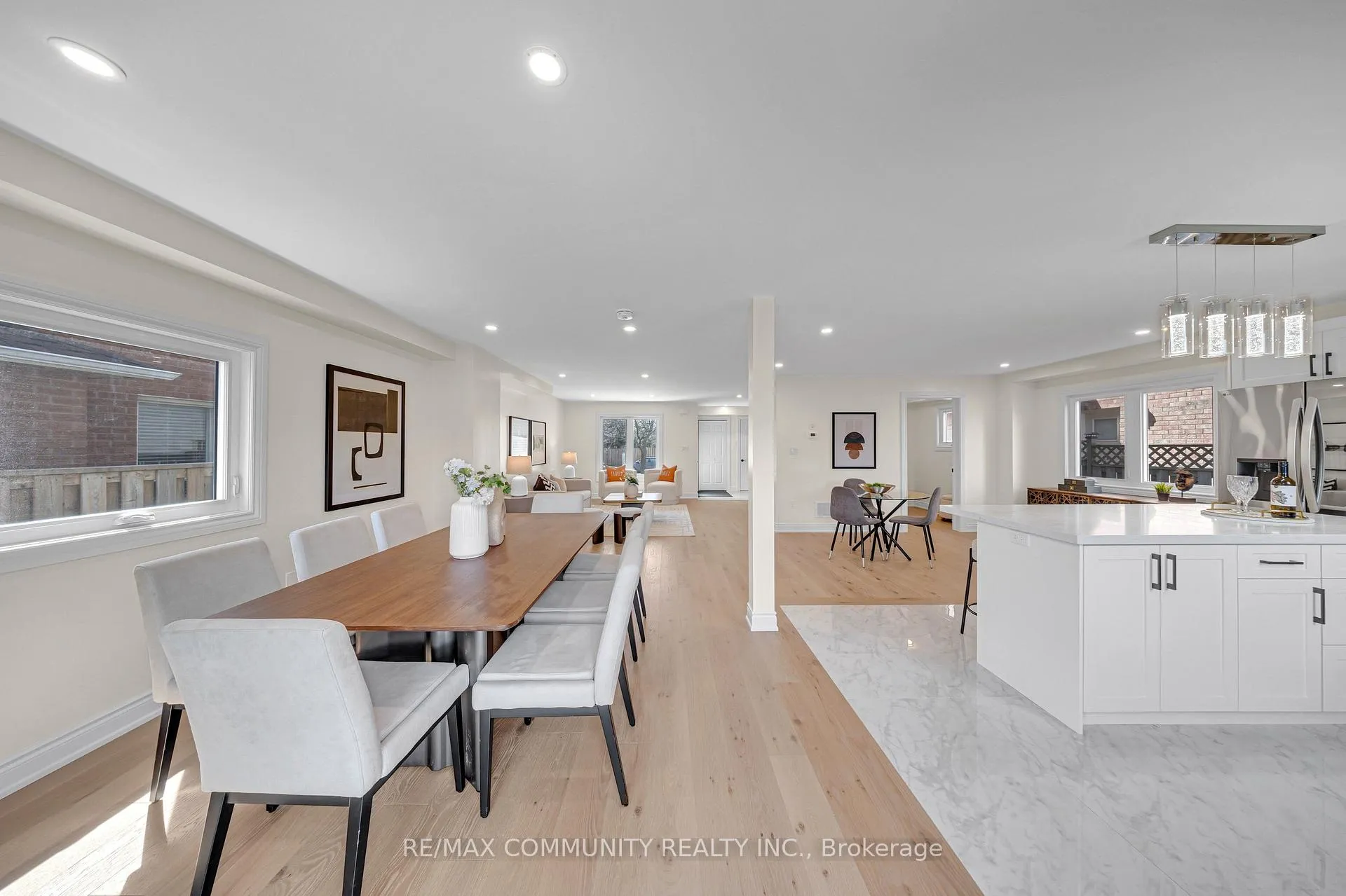 Photo 14 of 83 Kyla Crescent, Markham, Milliken Mills East — HOMEH