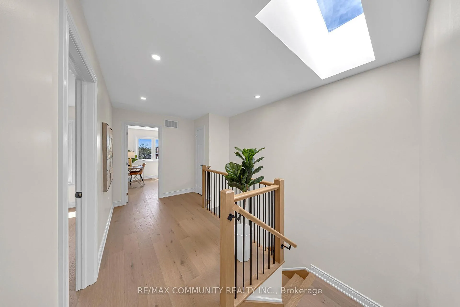 Photo 21 of 83 Kyla Crescent, Markham, Milliken Mills East — HOMEH