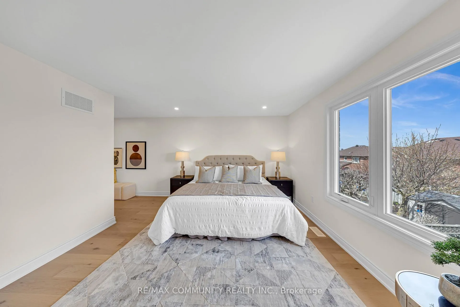 Photo 29 of 83 Kyla Crescent, Markham, Milliken Mills East — HOMEH