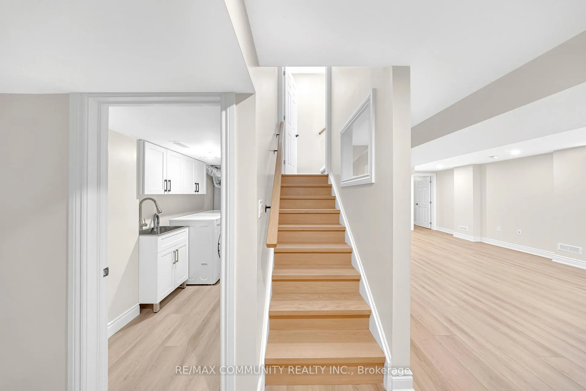Photo 33 of 83 Kyla Crescent, Markham, Milliken Mills East — HOMEH