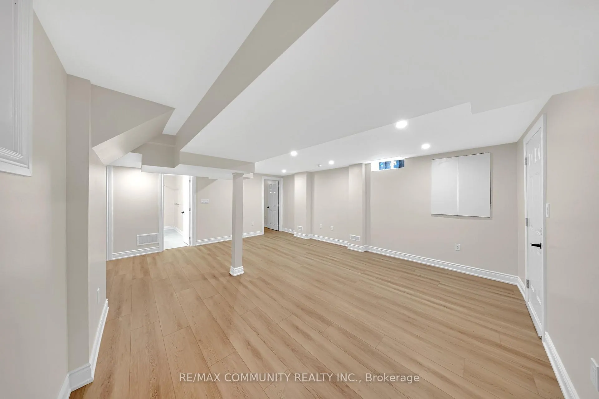 Photo 35 of 83 Kyla Crescent, Markham, Milliken Mills East — HOMEH
