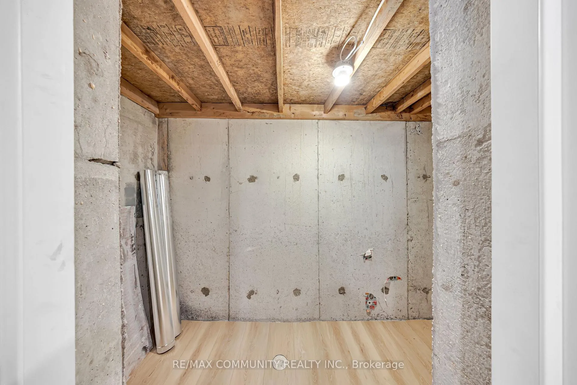 Photo 36 of 83 Kyla Crescent, Markham, Milliken Mills East — HOMEH