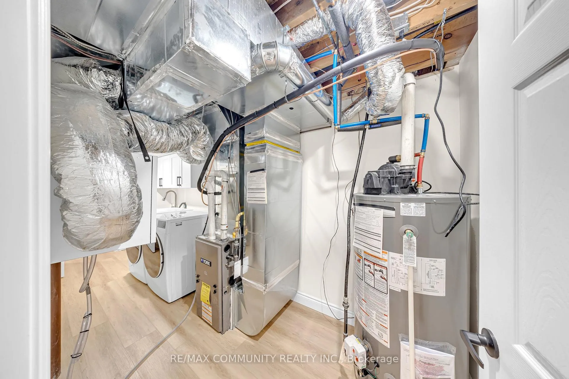 Photo 40 of 83 Kyla Crescent, Markham, Milliken Mills East — HOMEH