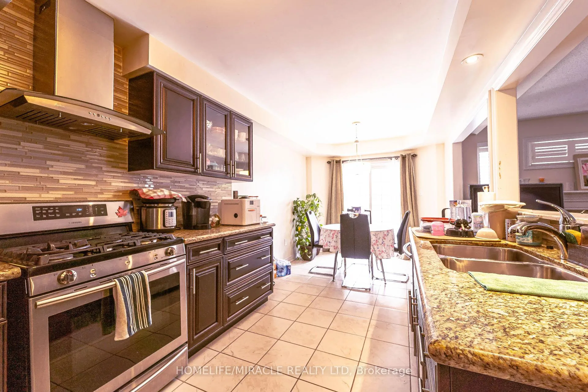 Photo 12 of 54 Mccourt Drive, Ajax, South East — HOMEH
