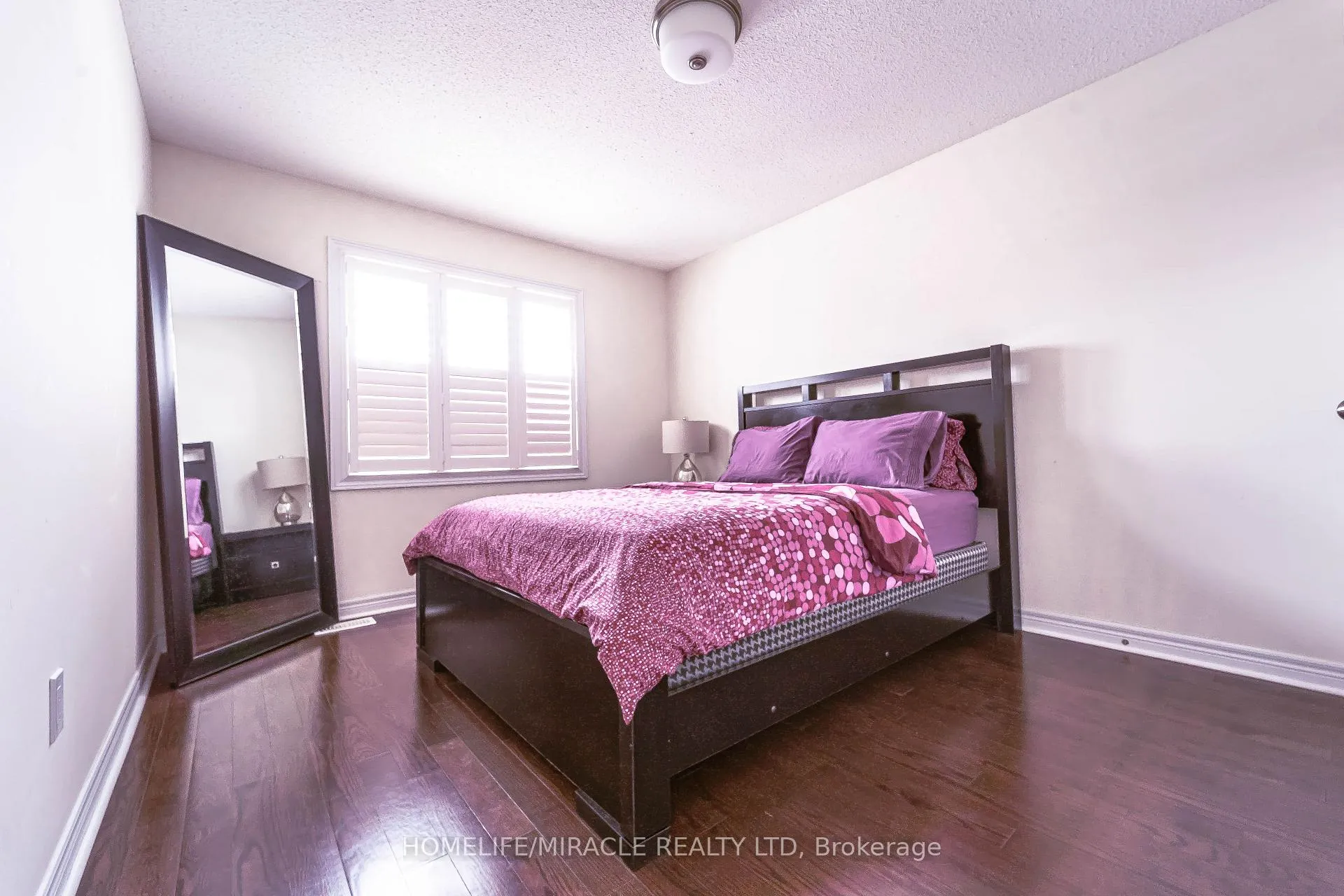 Photo 17 of 54 Mccourt Drive, Ajax, South East — HOMEH