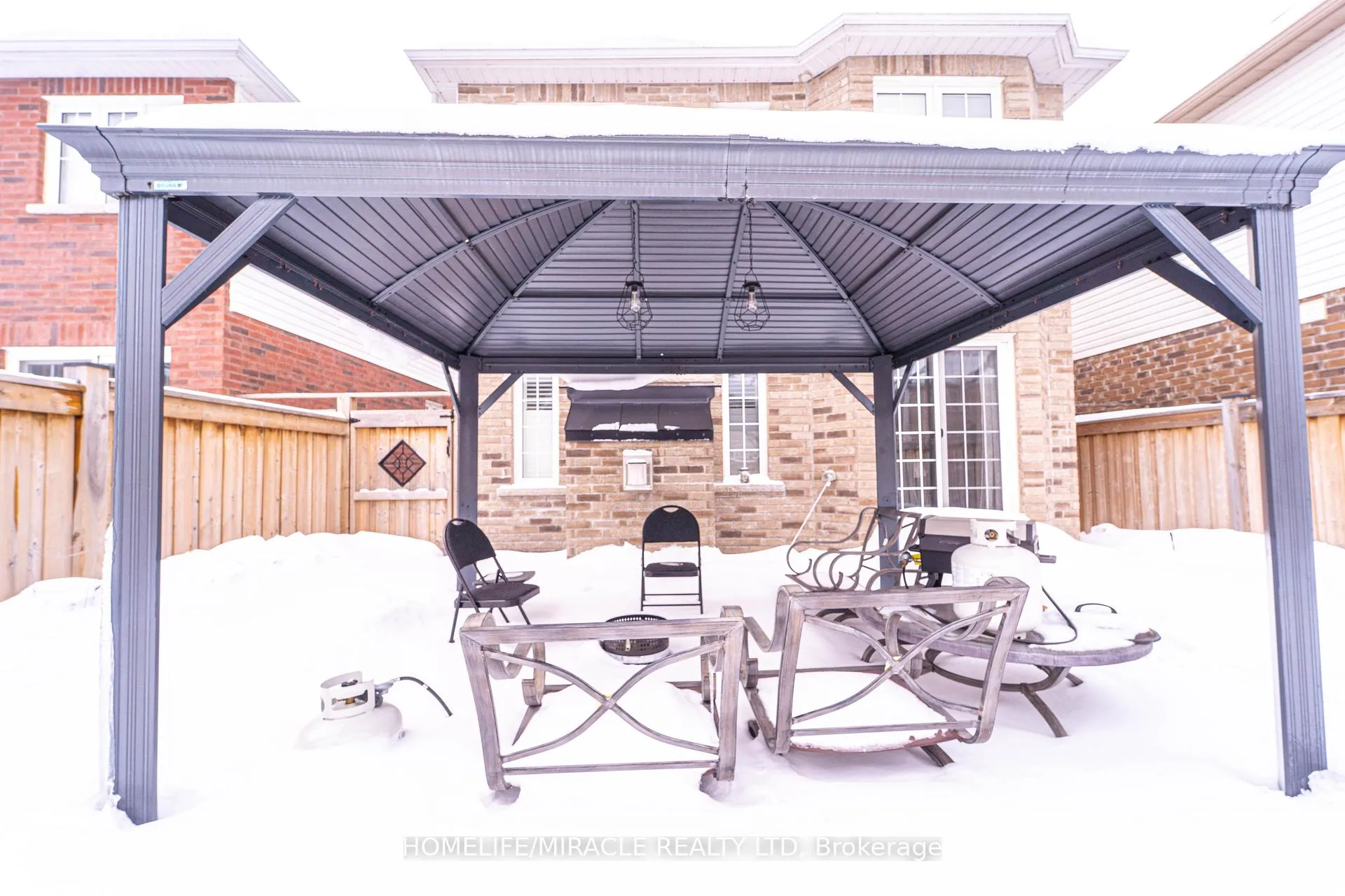 Photo 22 of 54 Mccourt Drive, Ajax, South East — HOMEH