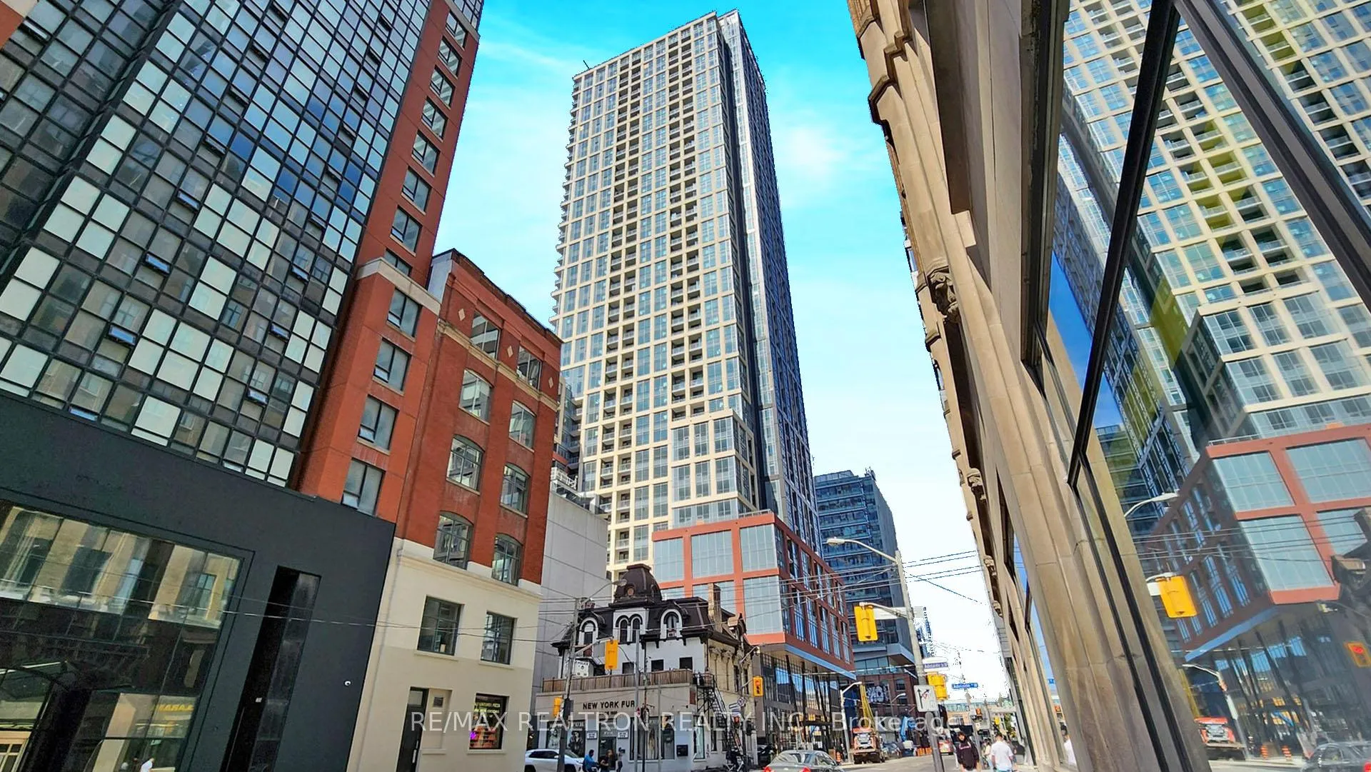 Photo 1 of Unit 1308, 108 Peter Street, Toronto, Waterfront Communities — HOMEH