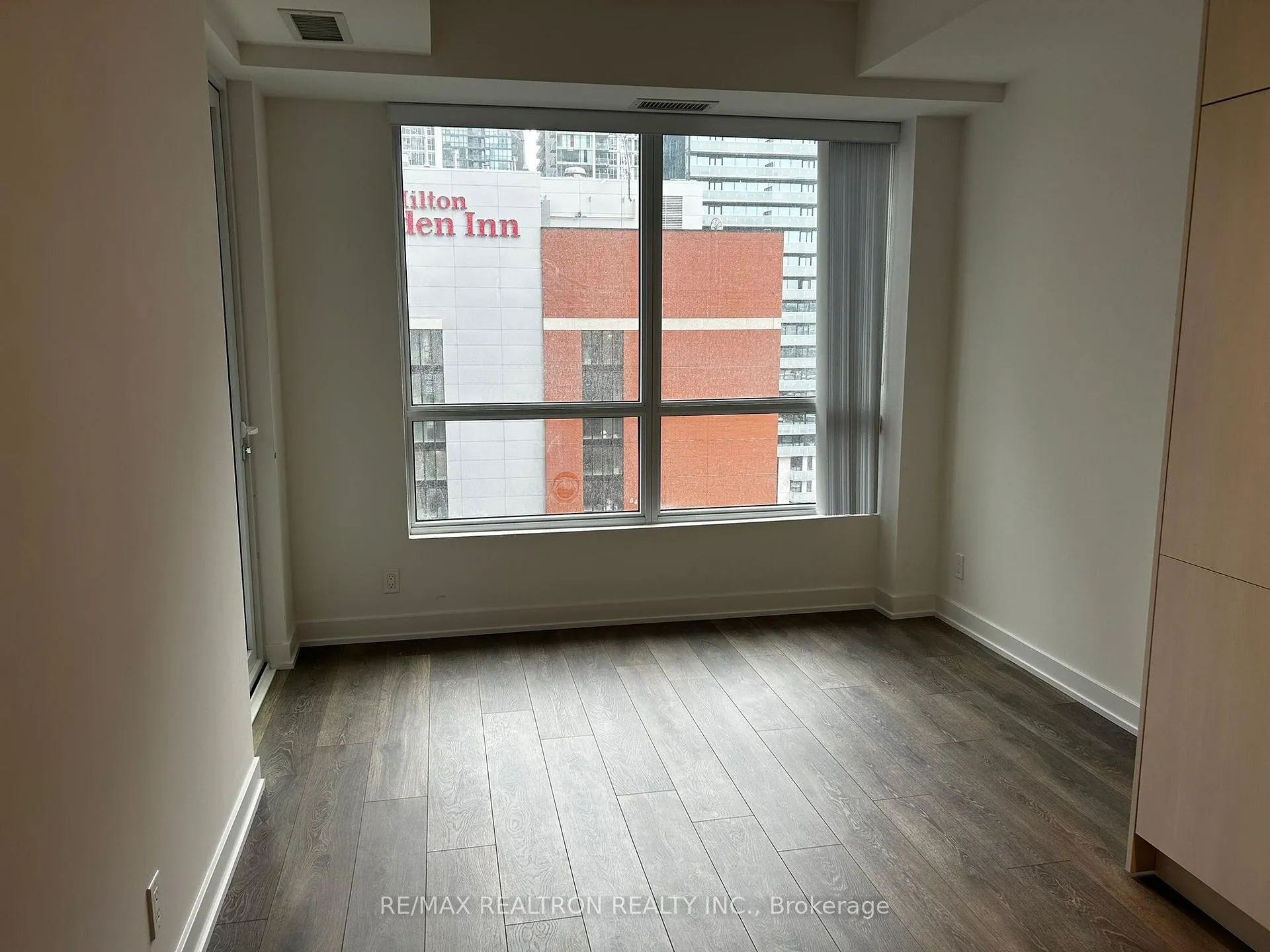 Photo 13 of Unit 1308, 108 Peter Street, Toronto, Waterfront Communities — HOMEH