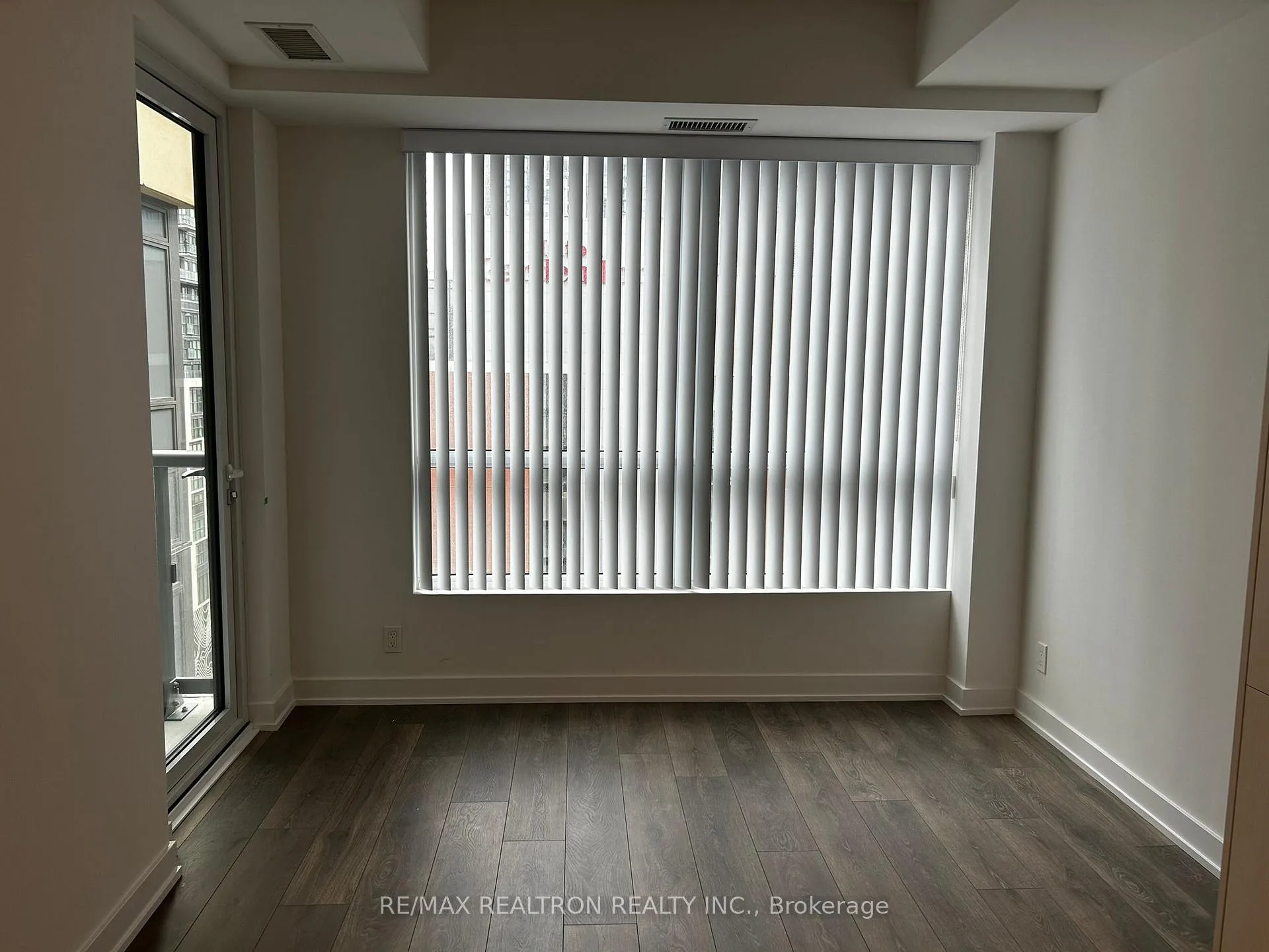 Photo 14 of Unit 1308, 108 Peter Street, Toronto, Waterfront Communities — HOMEH