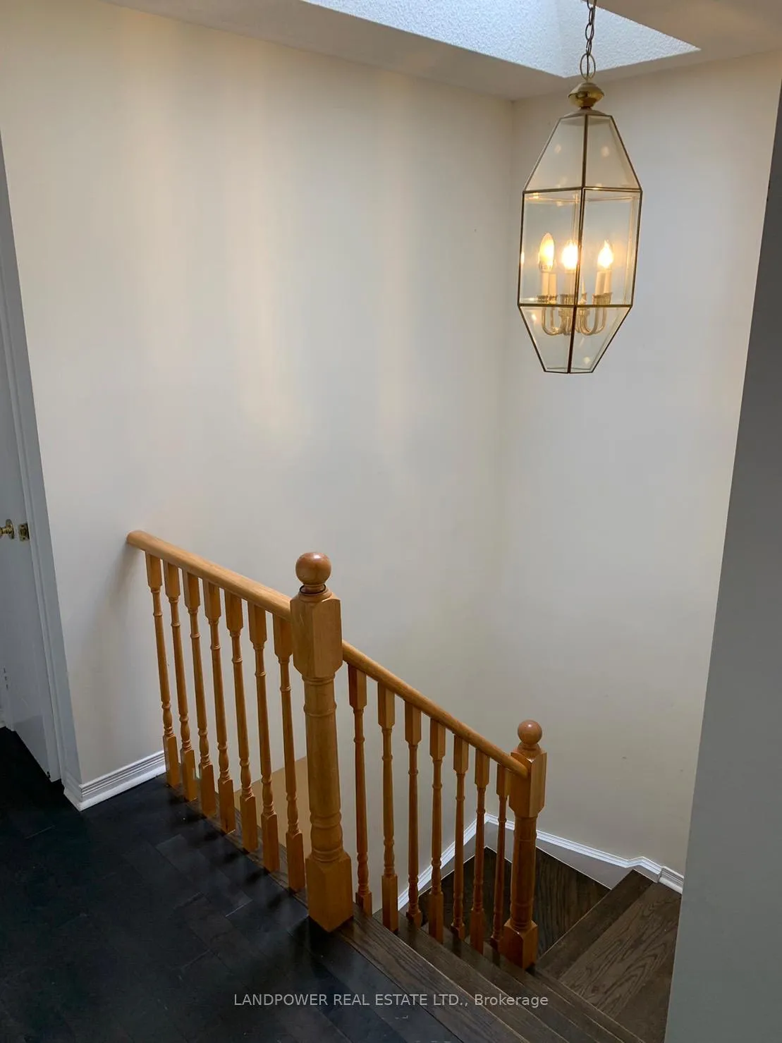 Photo 12 of 147 Cairncross Crescent S, Markham, Milliken Mills East — HOMEH