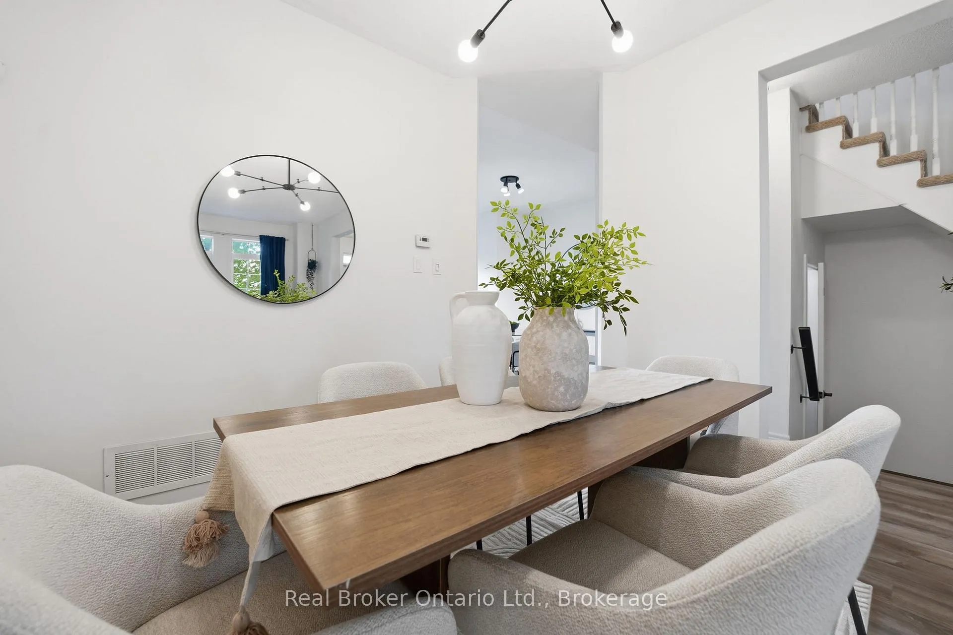 Photo 11 of 50 Easthampton Road, Hamilton, Stoney Creek — HOMEH