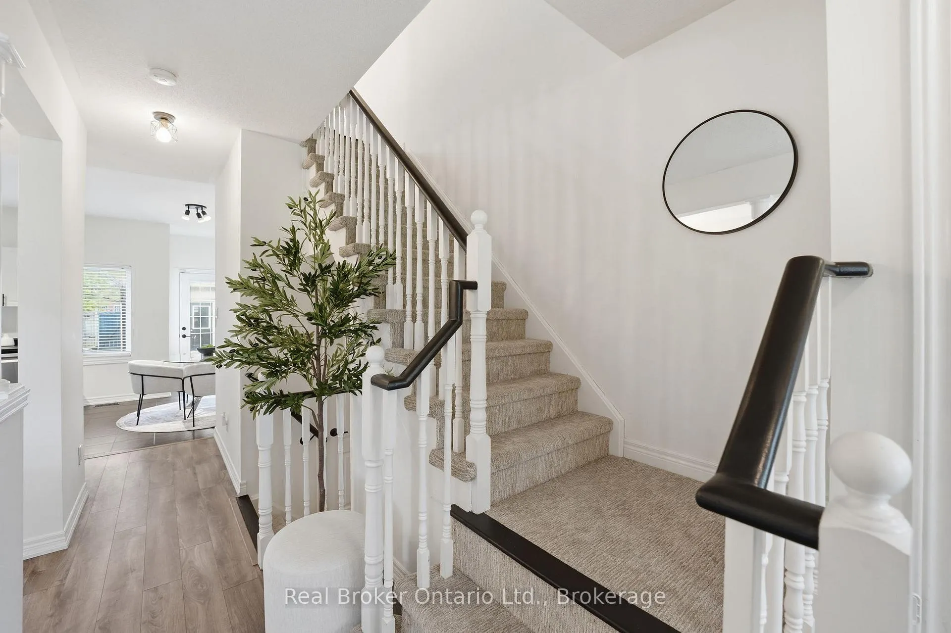 Photo 21 of 50 Easthampton Road, Hamilton, Stoney Creek — HOMEH