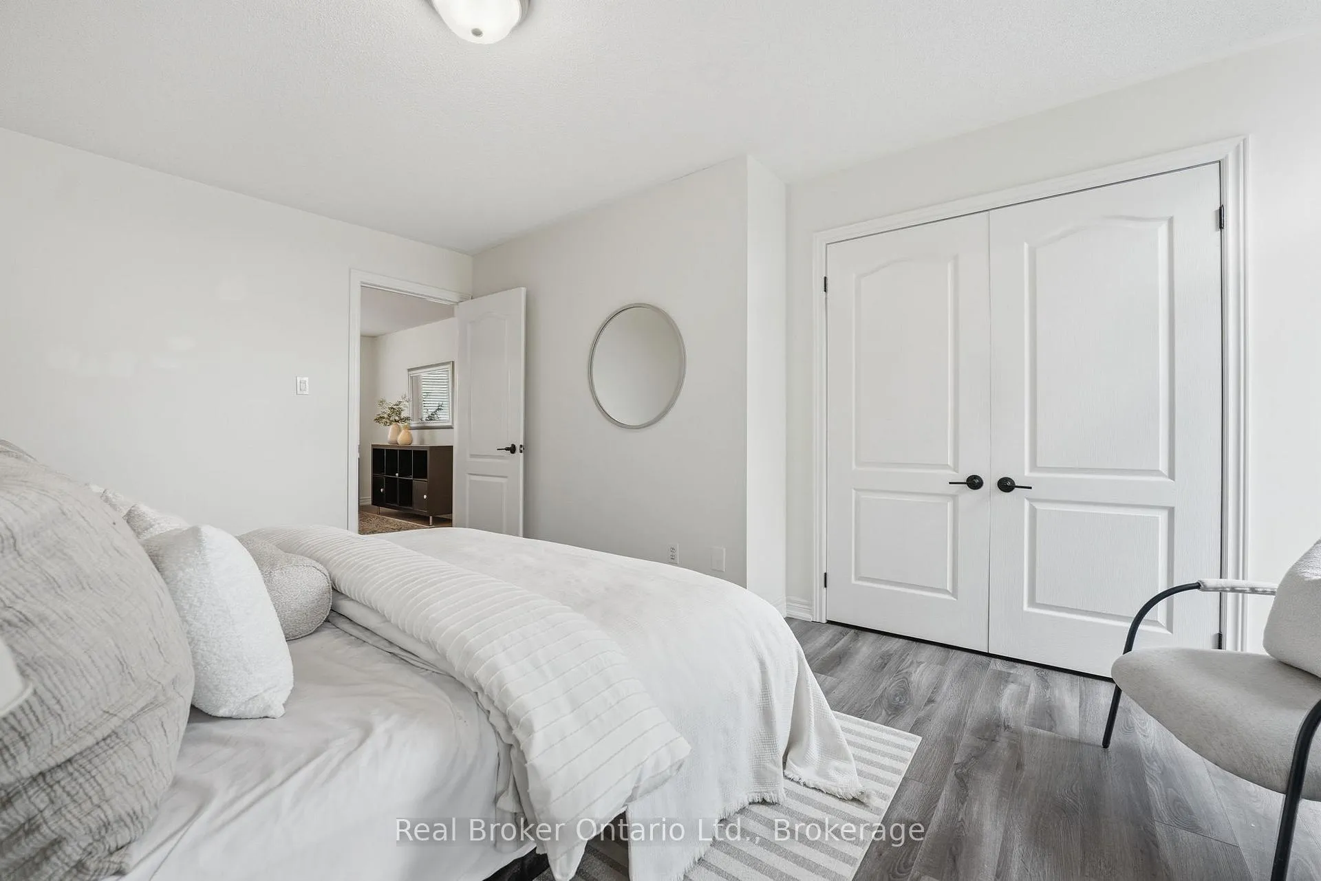 Photo 28 of 50 Easthampton Road, Hamilton, Stoney Creek — HOMEH