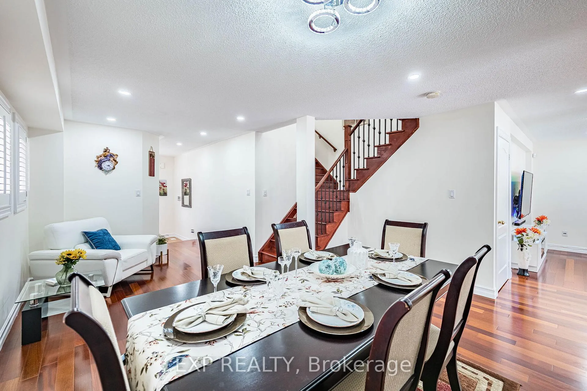 Photo 15 of 39 Trudelle Crescent, Brampton, Fletcher's Meadow — HOMEH