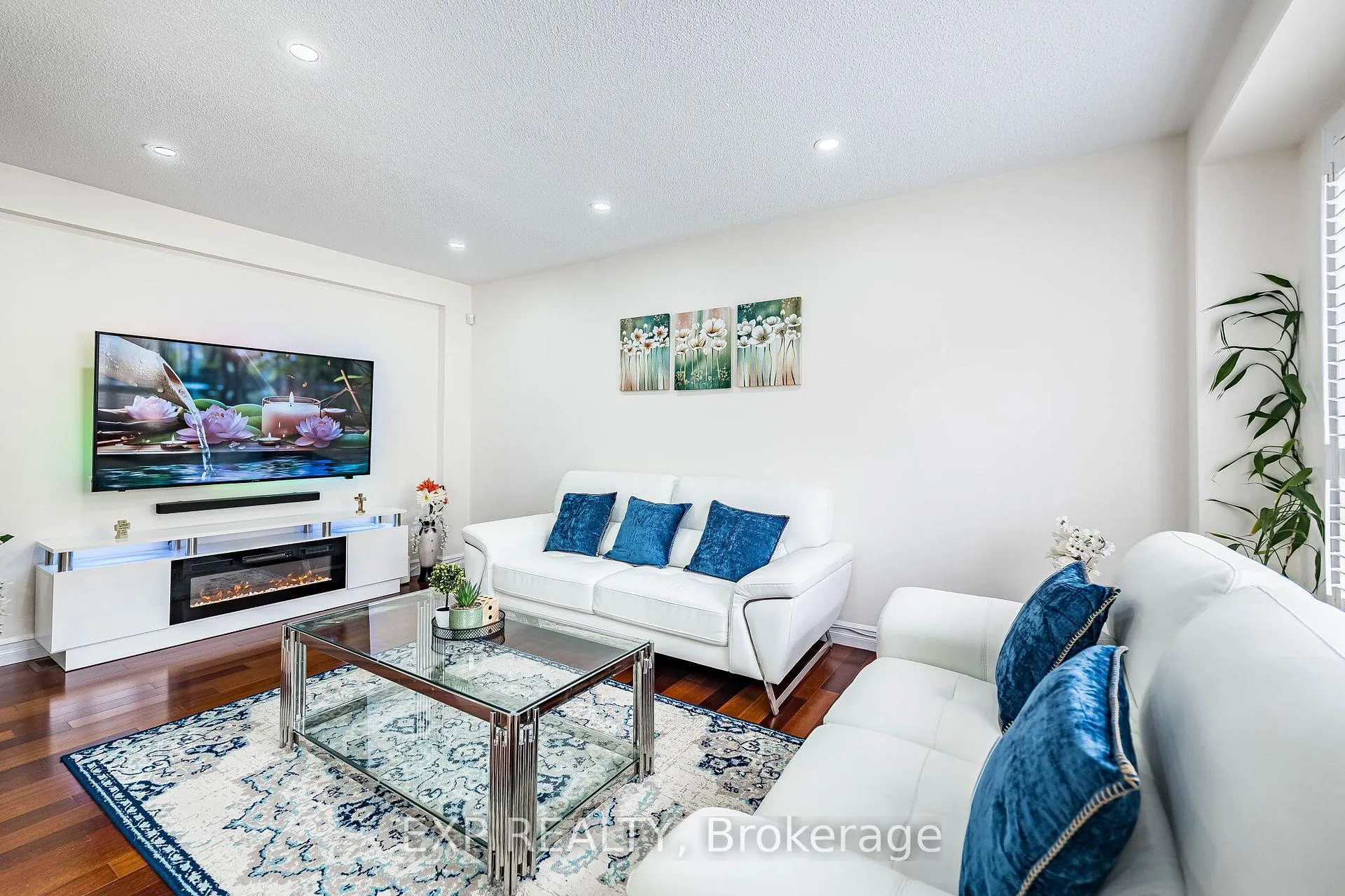 Photo 17 of 39 Trudelle Crescent, Brampton, Fletcher's Meadow — HOMEH