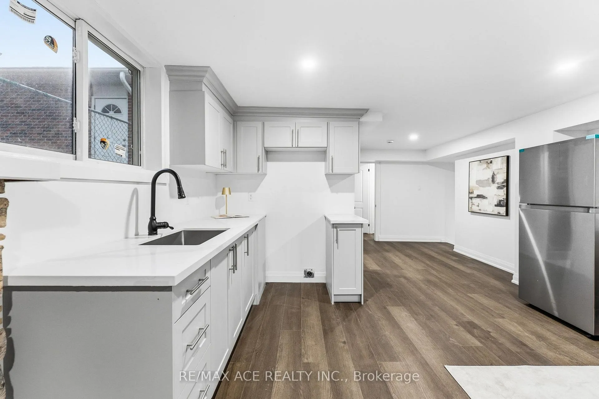 Photo 35 of 399 Lawson Road, Scarborough, Centennial Scarborough — HOMEH
