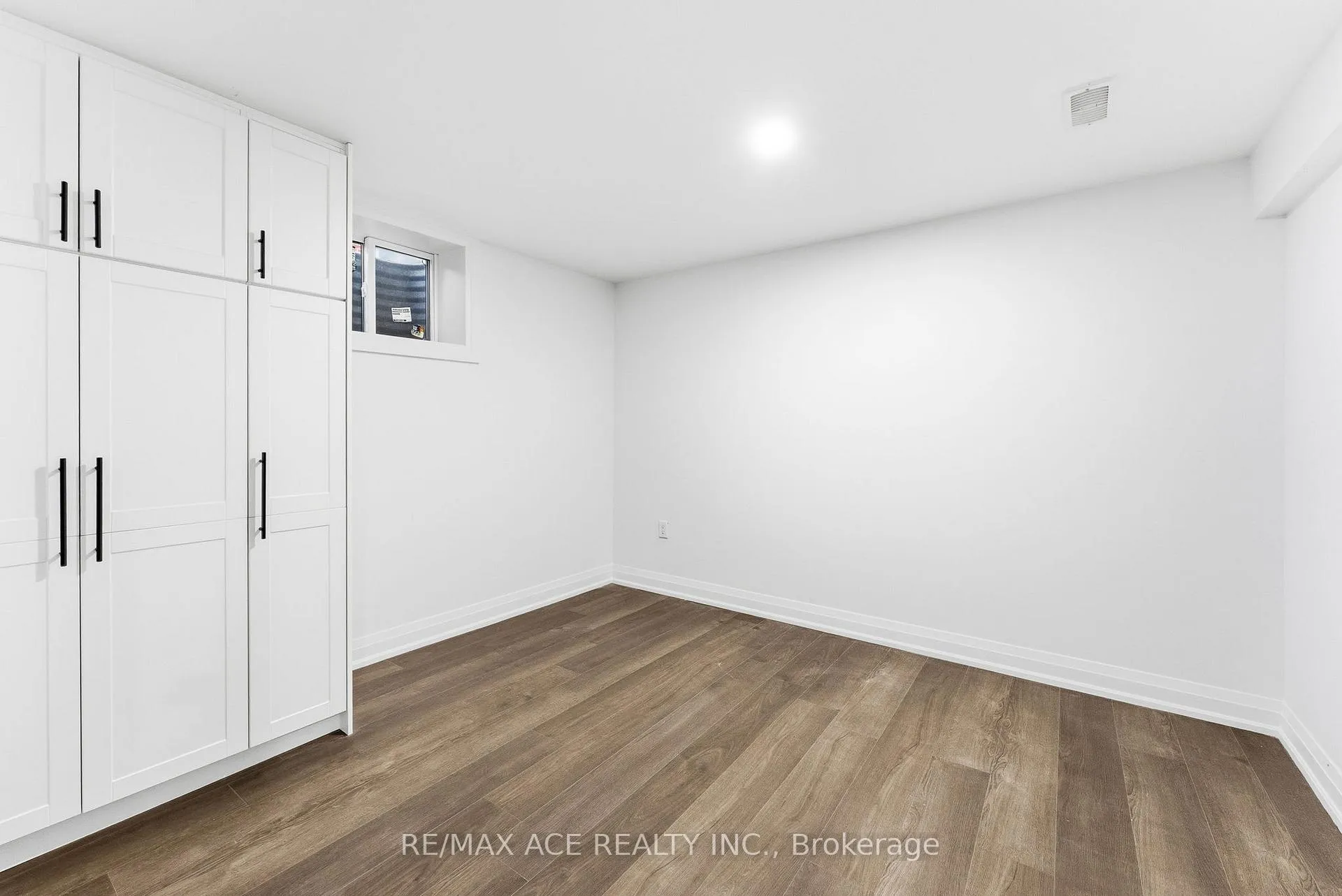 Photo 43 of 399 Lawson Road, Scarborough, Centennial Scarborough — HOMEH