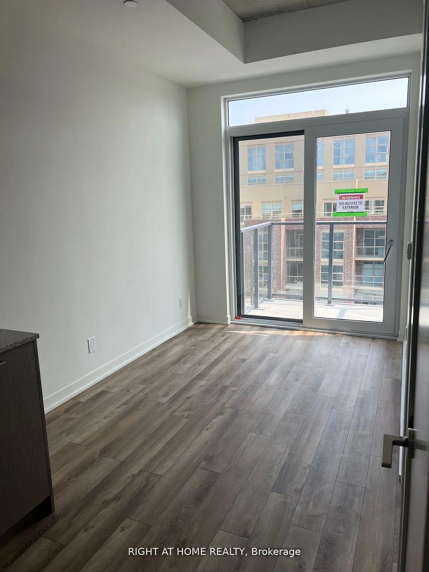 Photo 9 of Unit 1004, 1808 St.Clair Avenue W, Toronto, Weston-Pellam Park — HOMEH