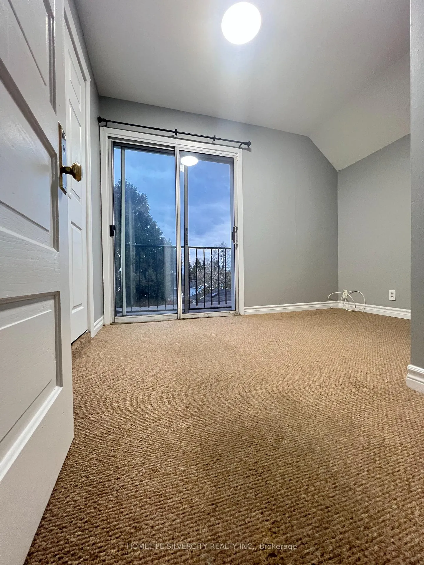 Photo 8 of 6352 Taylor Street, Niagara Falls, Stamford — HOMEH