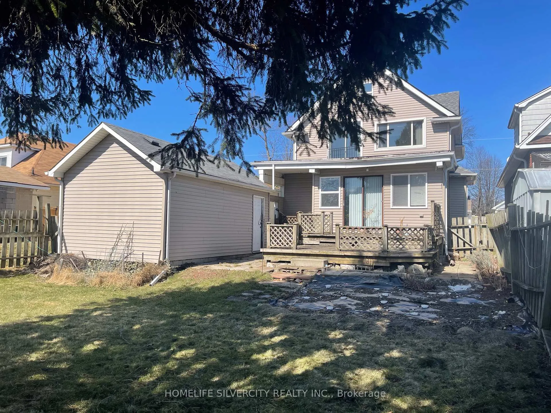 Photo 10 of 6352 Taylor Street, Niagara Falls, Stamford — HOMEH