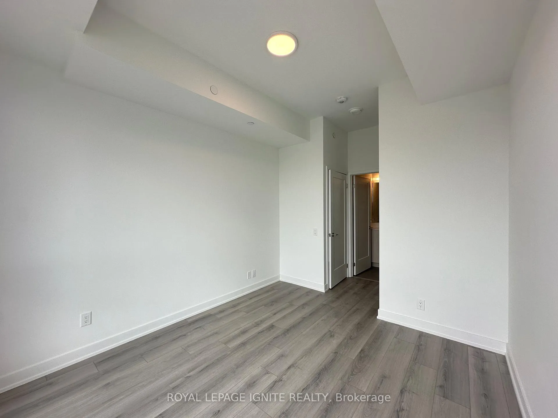 Photo 11 of Unit 214, 20 Deans Drive, Scarborough, Clairlea-Birchmount — HOMEH