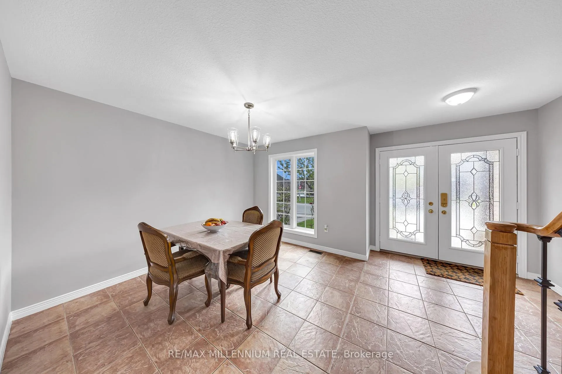 Photo 4 of 8 Bates Avenue, Hamilton, Hannon — HOMEH