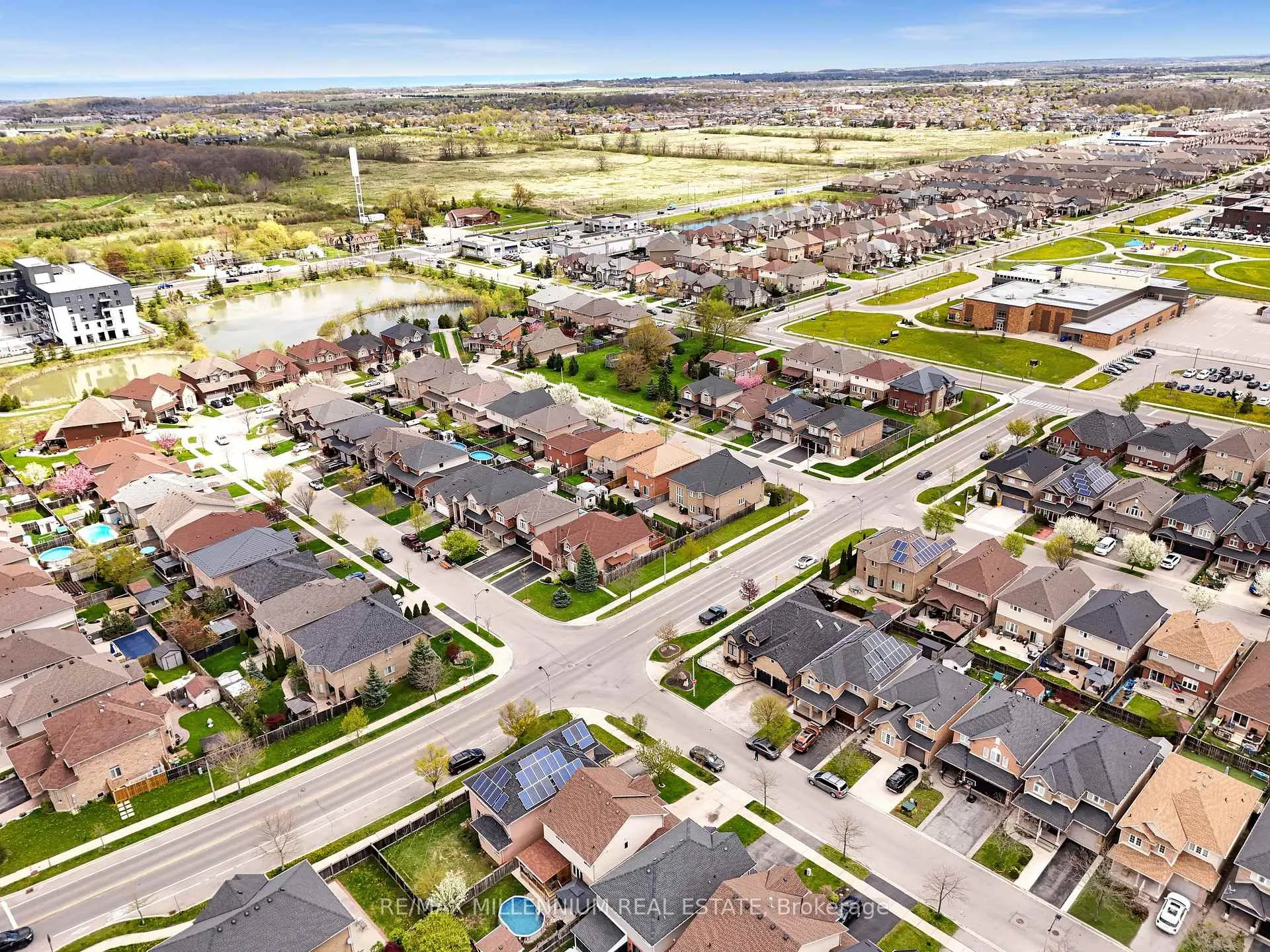 Photo 44 of 8 Bates Avenue, Hamilton, Hannon — HOMEH