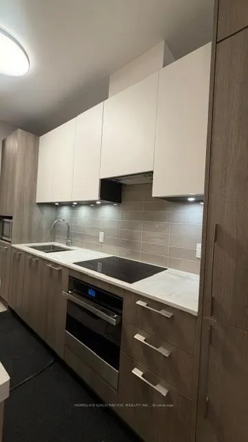 Photo 4 of Unit 731, 38 Water Walk Drive, Markham, Unionville — HOMEH