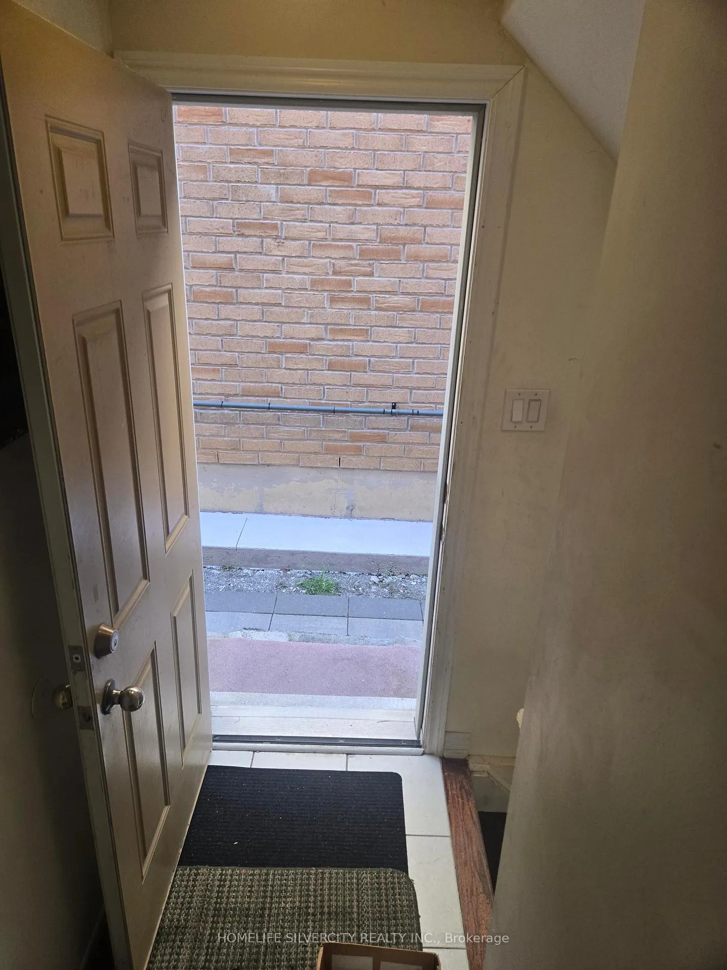 Photo 1 of 21 Rouge Street, Brampton, Bram East — HOMEH