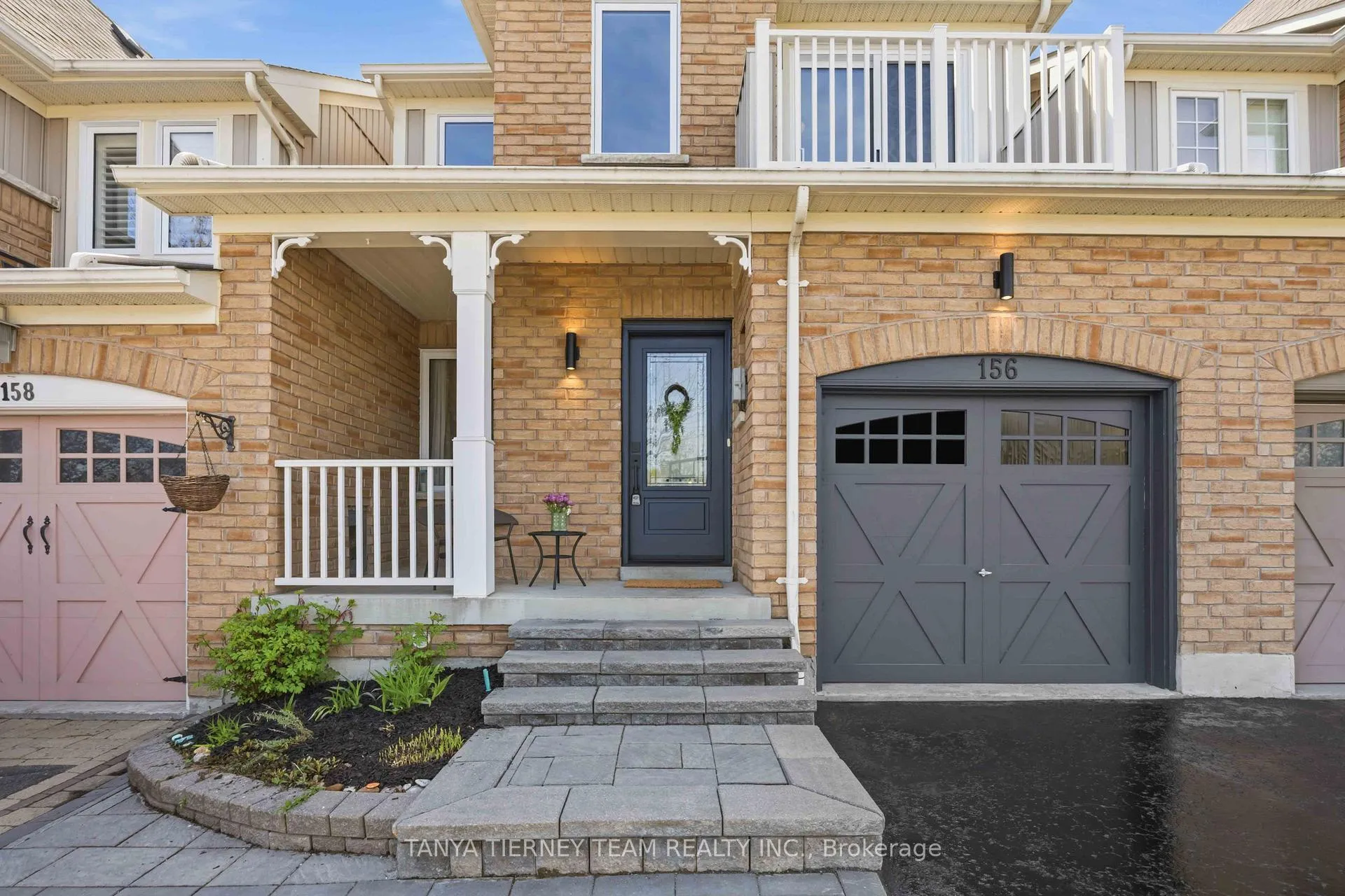 Photo 3 of 156 Shrewsbury Drive, Whitby, Brooklin — HOMEH