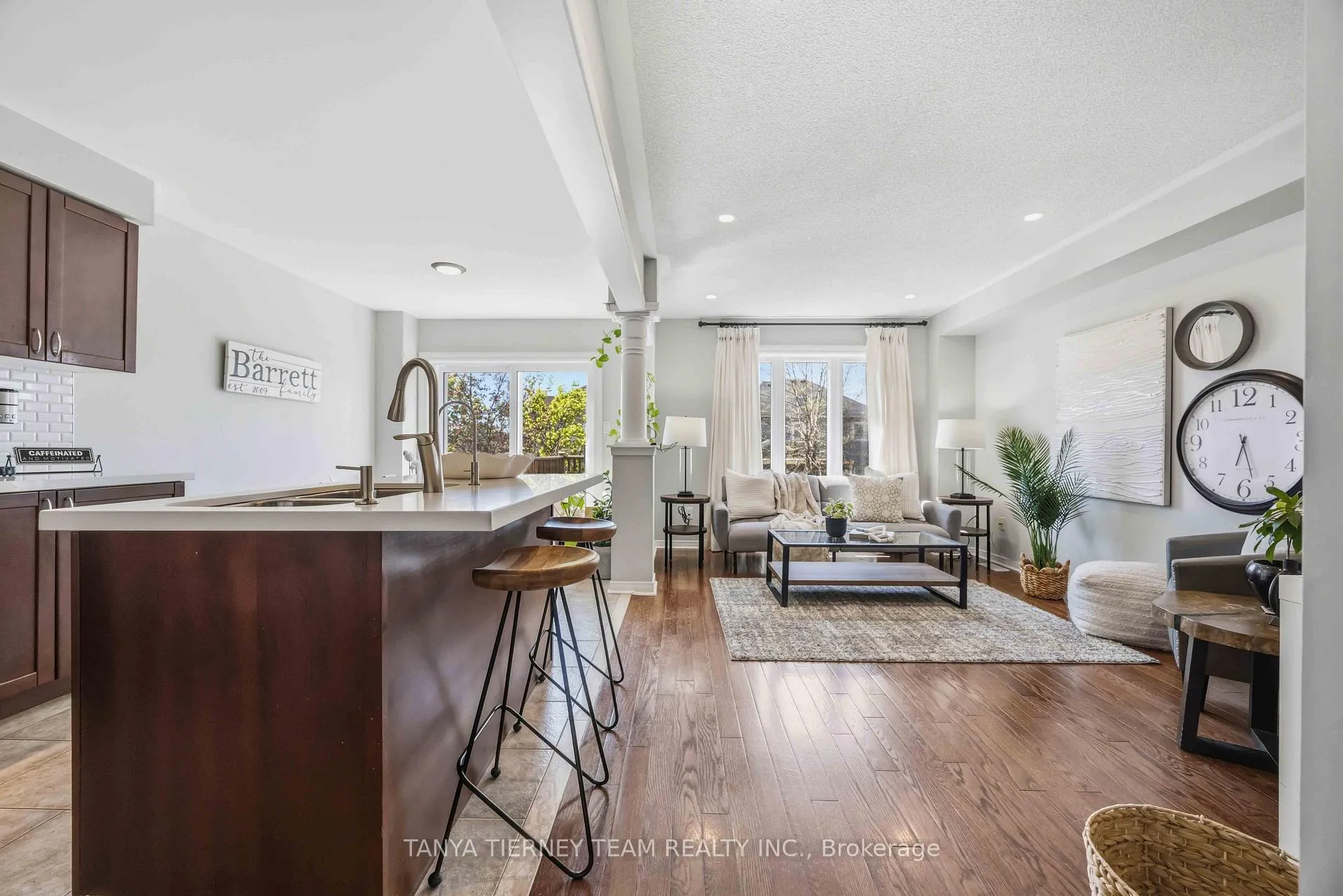 Photo 10 of 156 Shrewsbury Drive, Whitby, Brooklin — HOMEH