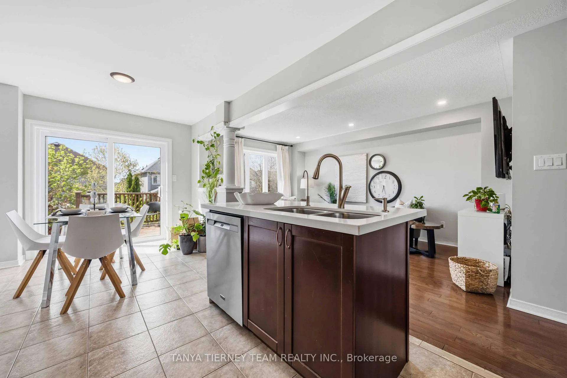 Photo 19 of 156 Shrewsbury Drive, Whitby, Brooklin — HOMEH