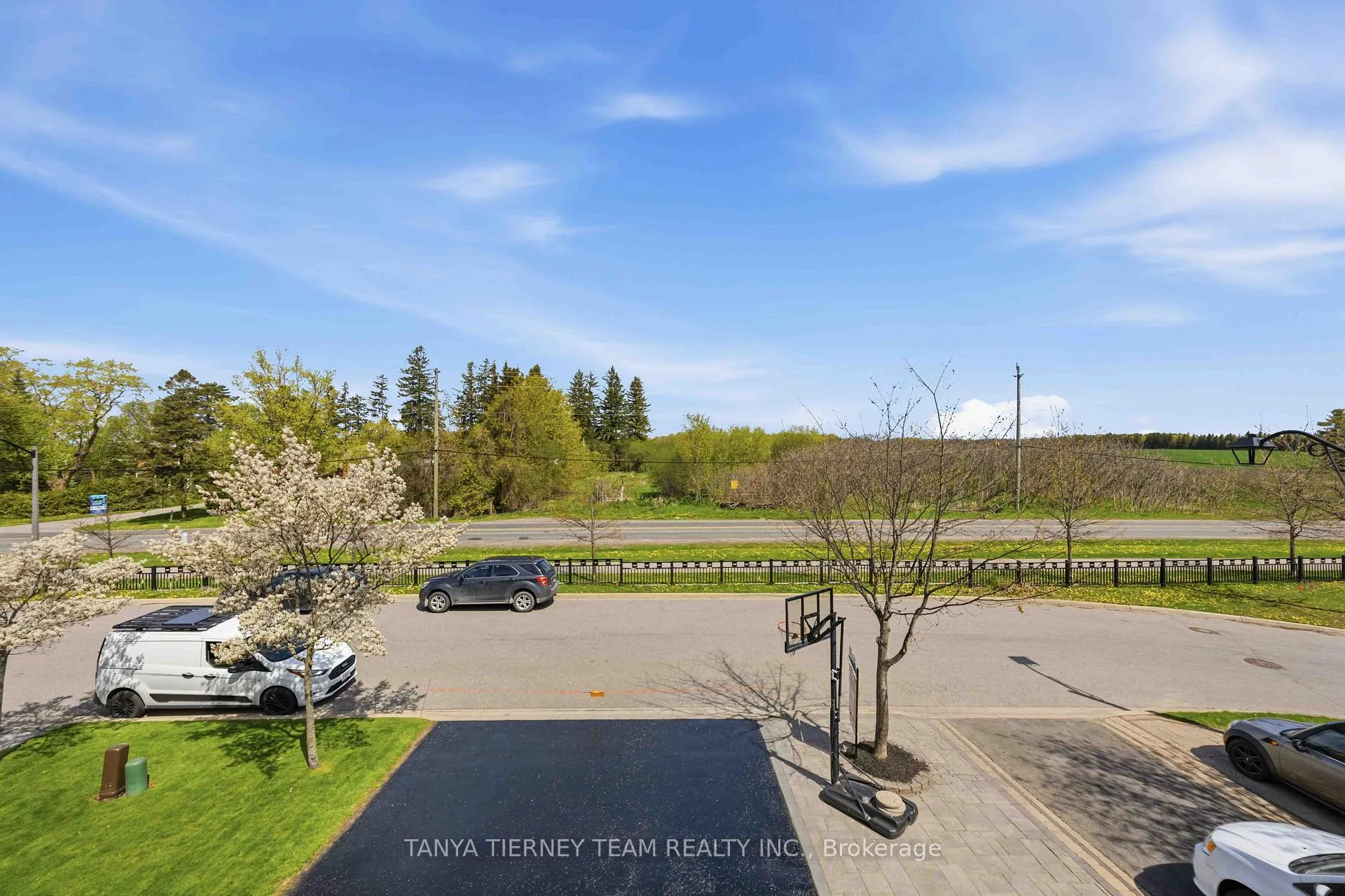 Photo 35 of 156 Shrewsbury Drive, Whitby, Brooklin — HOMEH