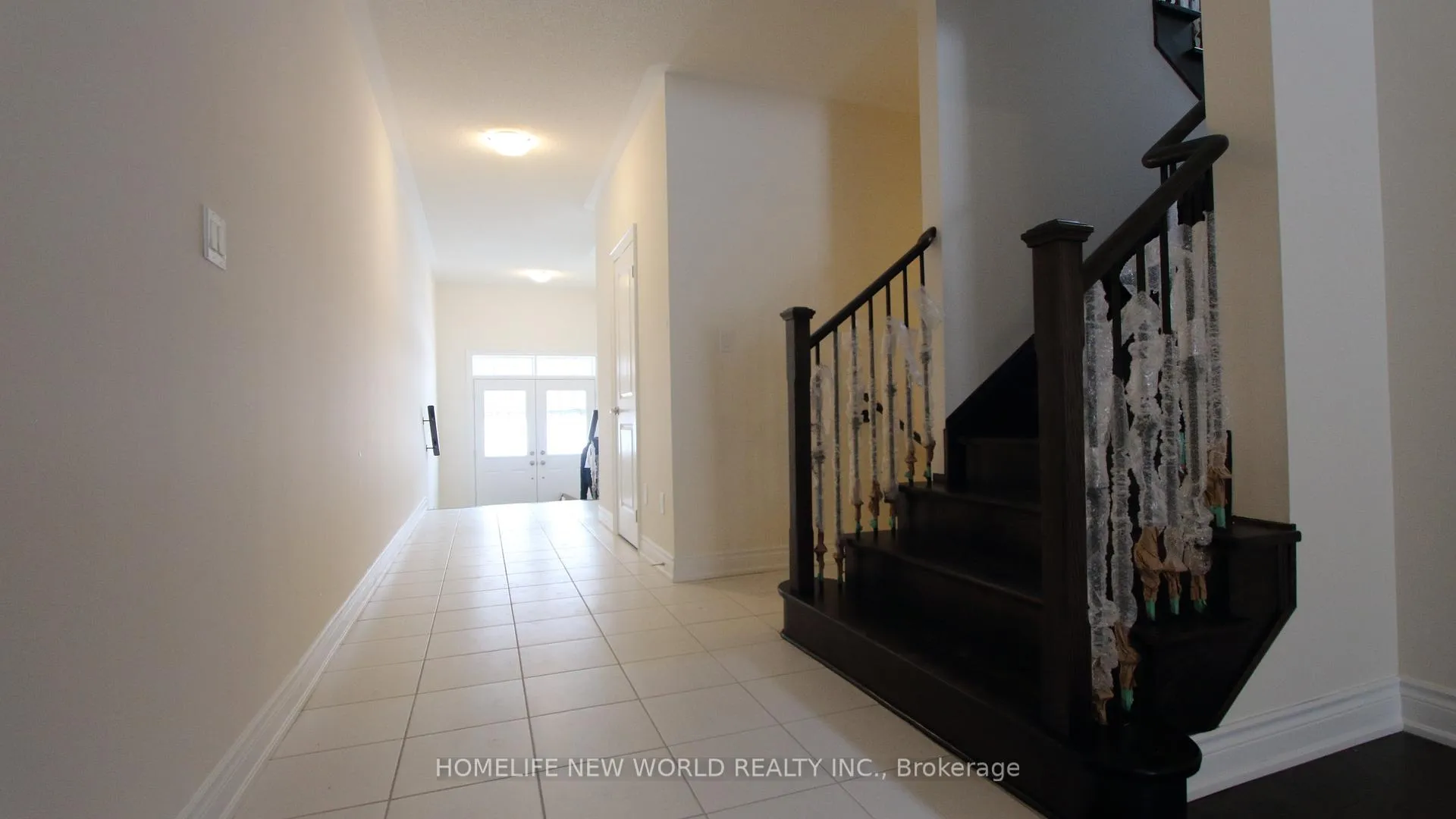 Photo 3 of 378 Kirkham Drive, Markham, Cedarwood — HOMEH