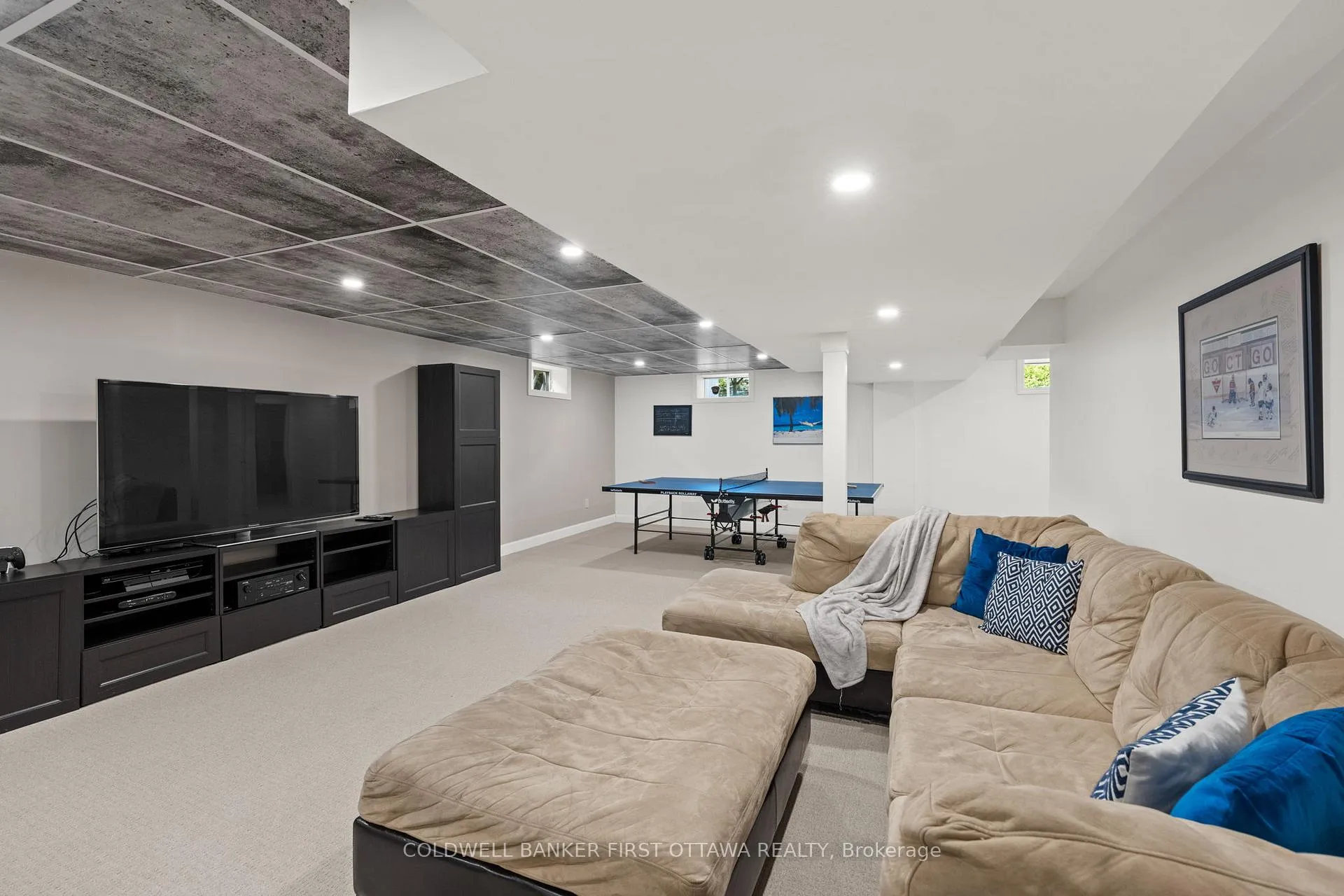 Photo 41 of 42 Hampel Crescent, Ottawa, Stittsville (Central) — HOMEH