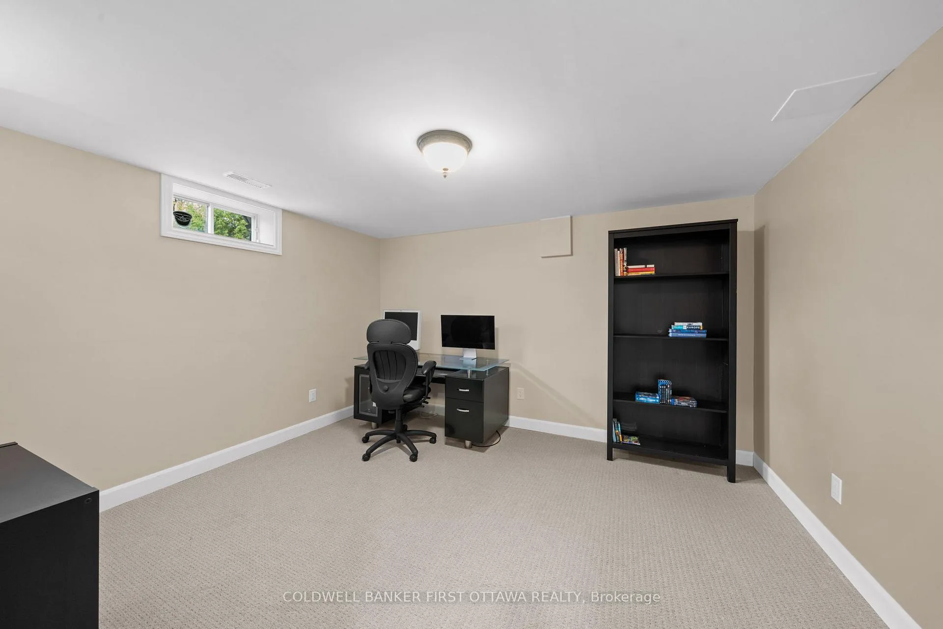 Photo 45 of 42 Hampel Crescent, Ottawa, Stittsville (Central) — HOMEH