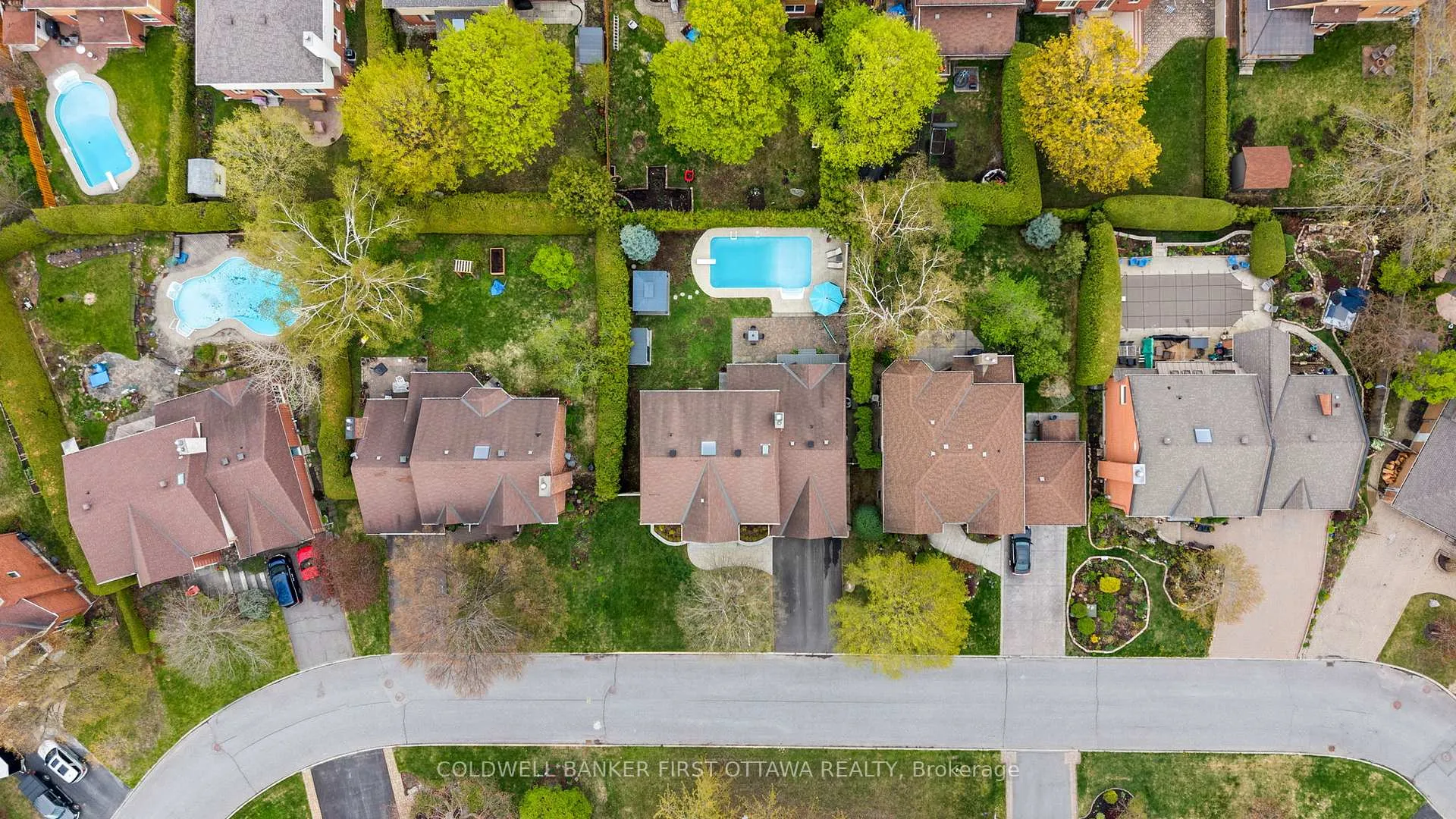 Photo 46 of 42 Hampel Crescent, Ottawa, Stittsville (Central) — HOMEH