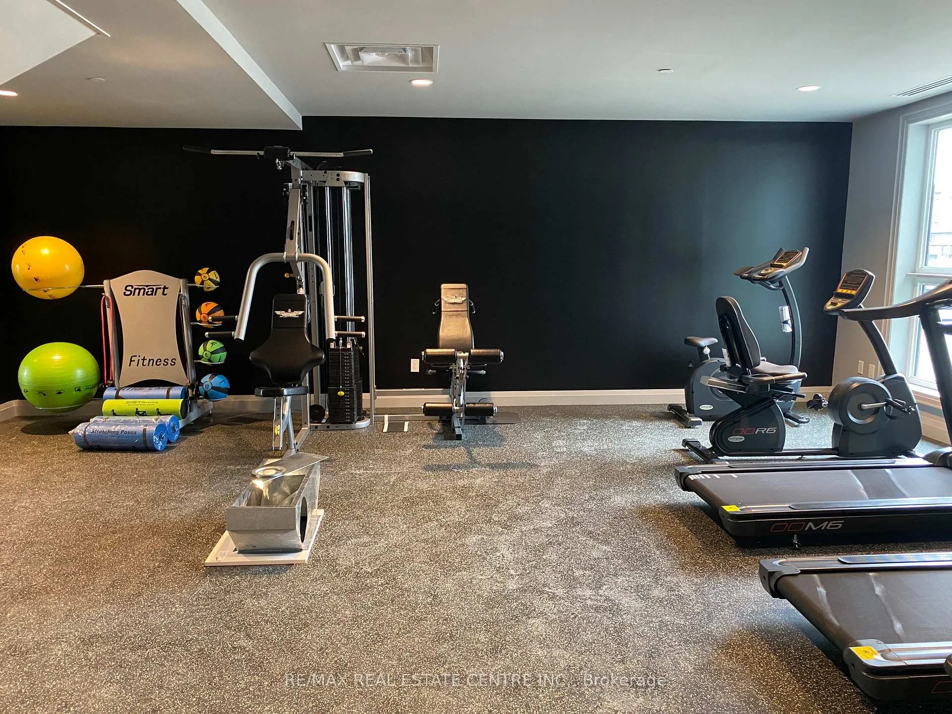 Photo 16 of Unit 228, 95 Dundas Street W, Oakville, Glenorchy — HOMEH