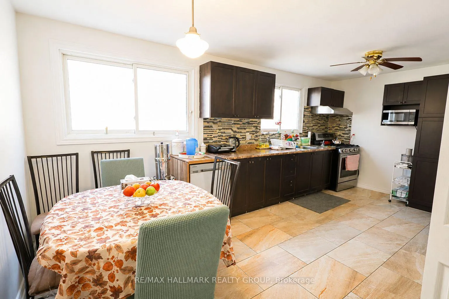 Photo 7 of Unit 2, 976 St Laurent Boulevard, Ottawa, Overbrook/Castle Heights — HOMEH