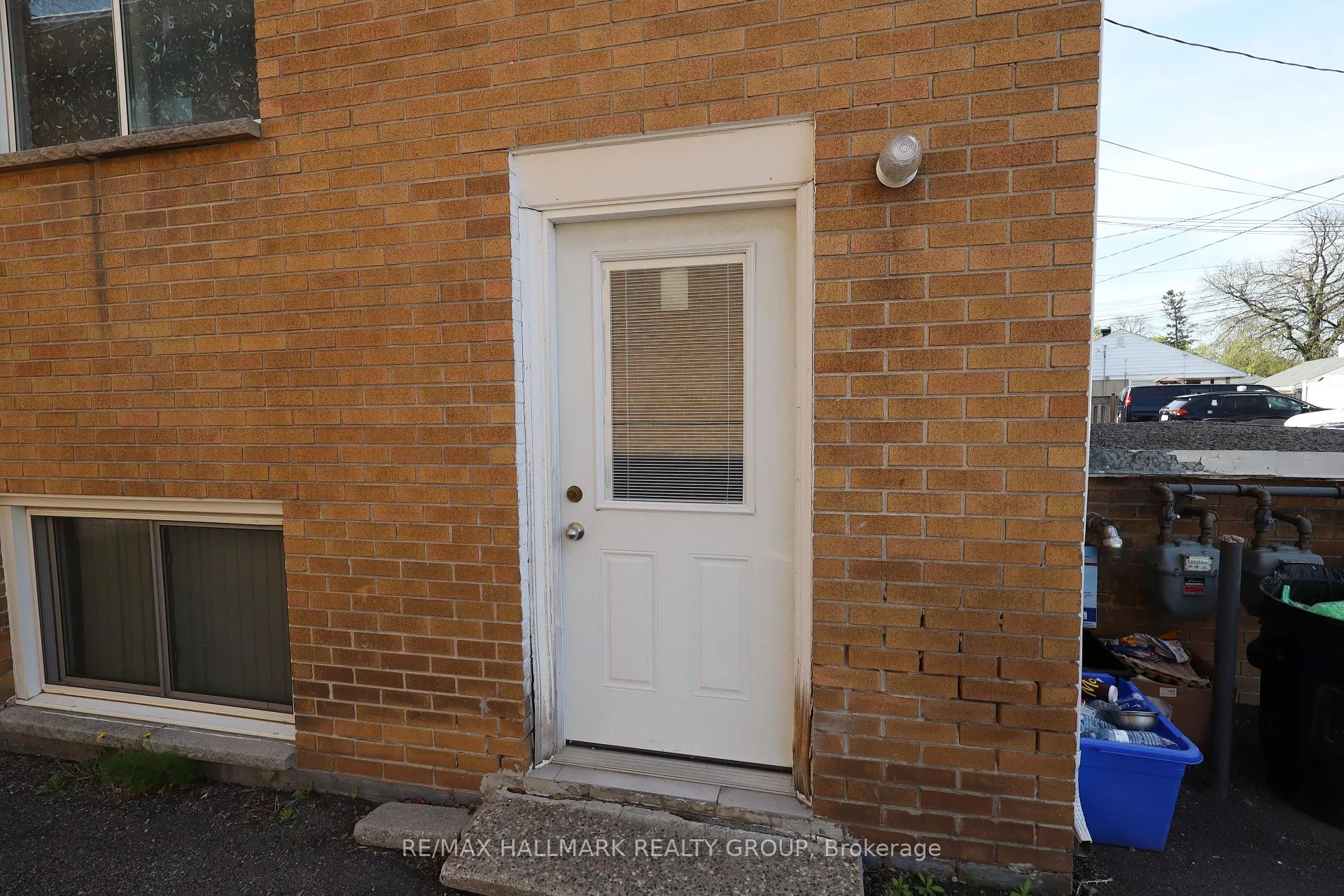Photo 17 of Unit 2, 976 St Laurent Boulevard, Ottawa, Overbrook/Castle Heights — HOMEH