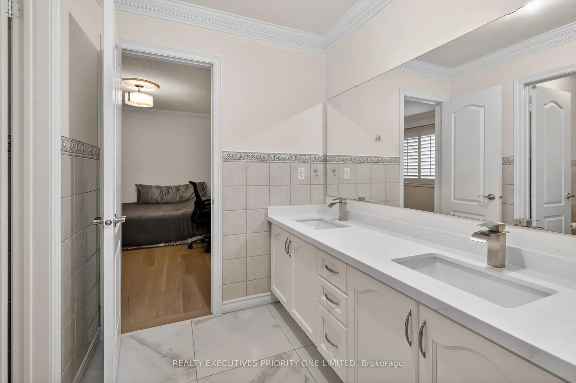 Photo 30 of 130 Greenview Circle, Vaughan, Rural Vaughan — HOMEH