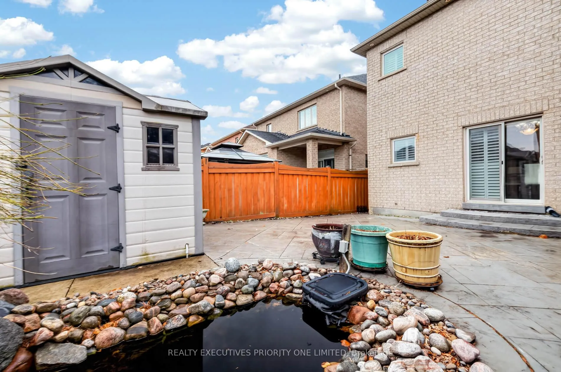 Photo 44 of 130 Greenview Circle, Vaughan, Rural Vaughan — HOMEH