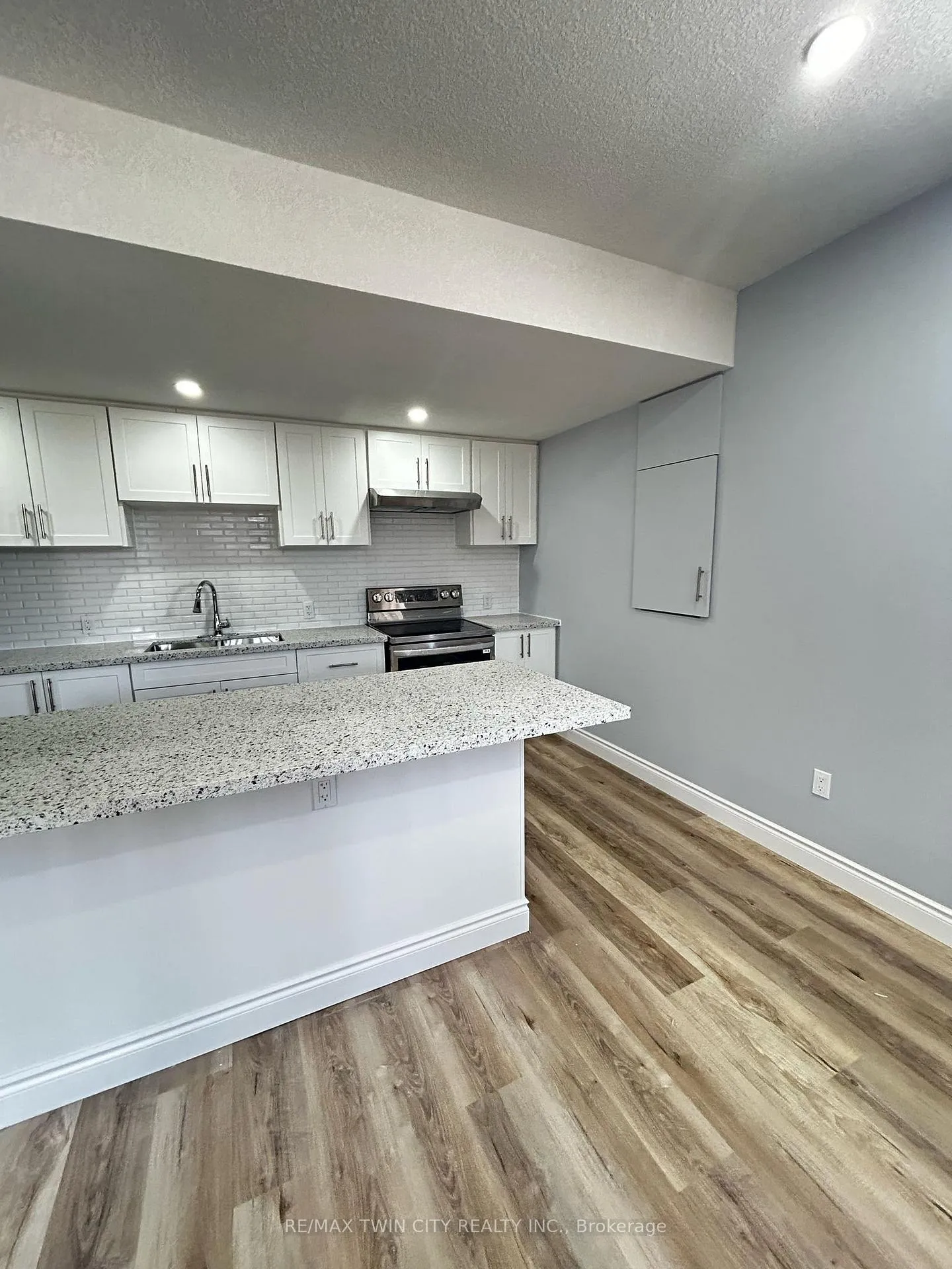 Photo 8 of Unit Basement, 513 Blair Creek Drive, Kitchener — HOMEH