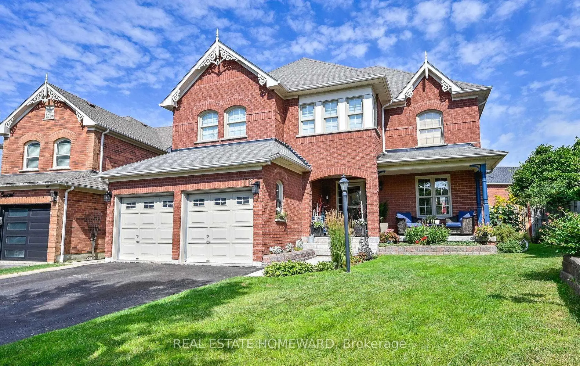Photo 1 of 16 Wells Crescent, Whitby, Brooklin — HOMEH