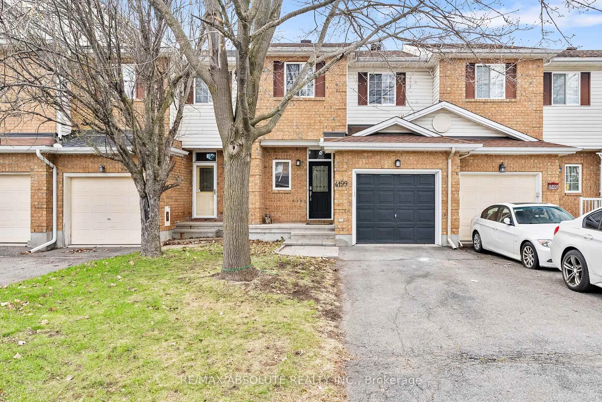 Photo 1 of 4199 Owl Valley Drive, Ottawa, Riverside South/Gloucester Glen — HOMEH