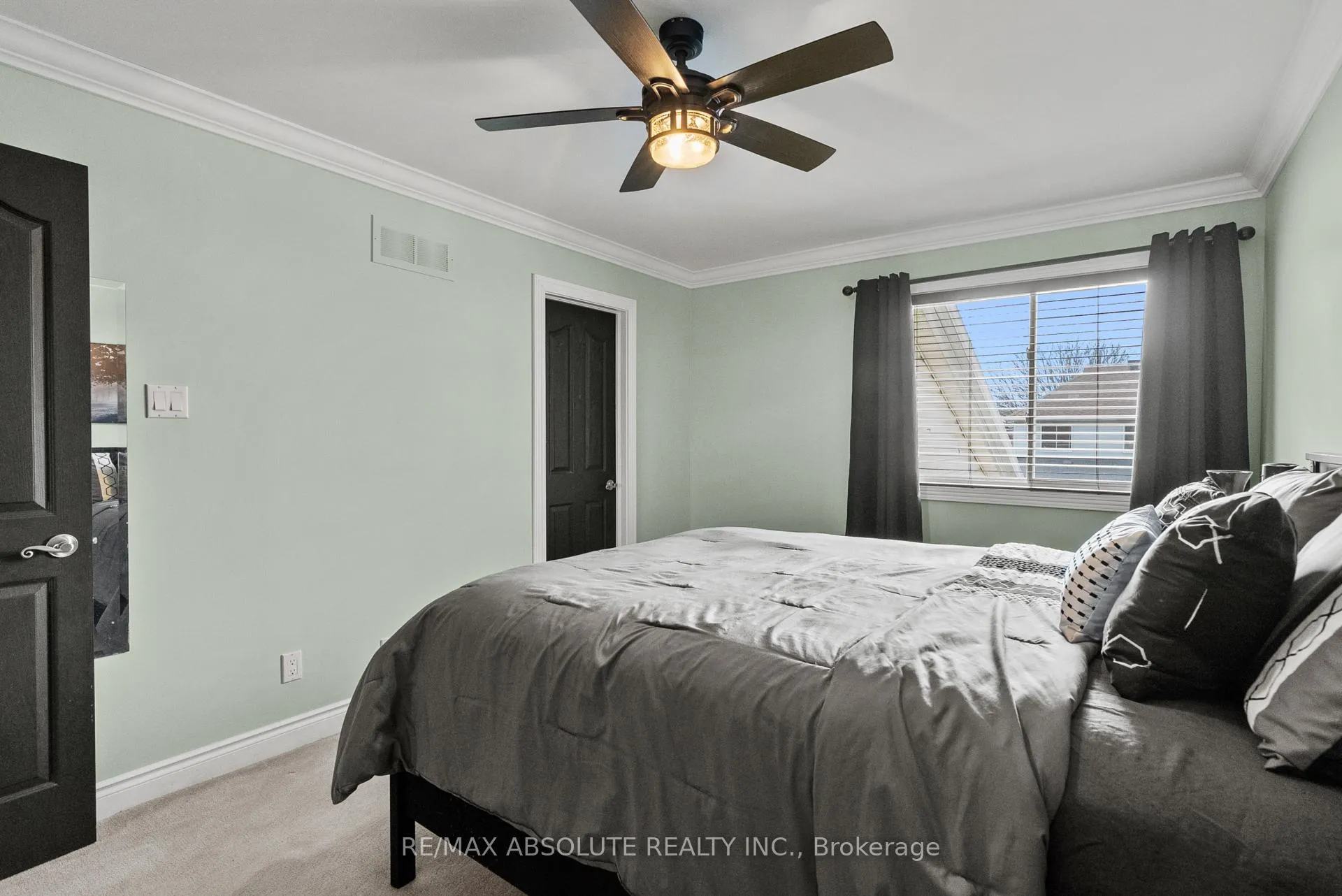 Photo 25 of 4199 Owl Valley Drive, Ottawa, Riverside South/Gloucester Glen — HOMEH