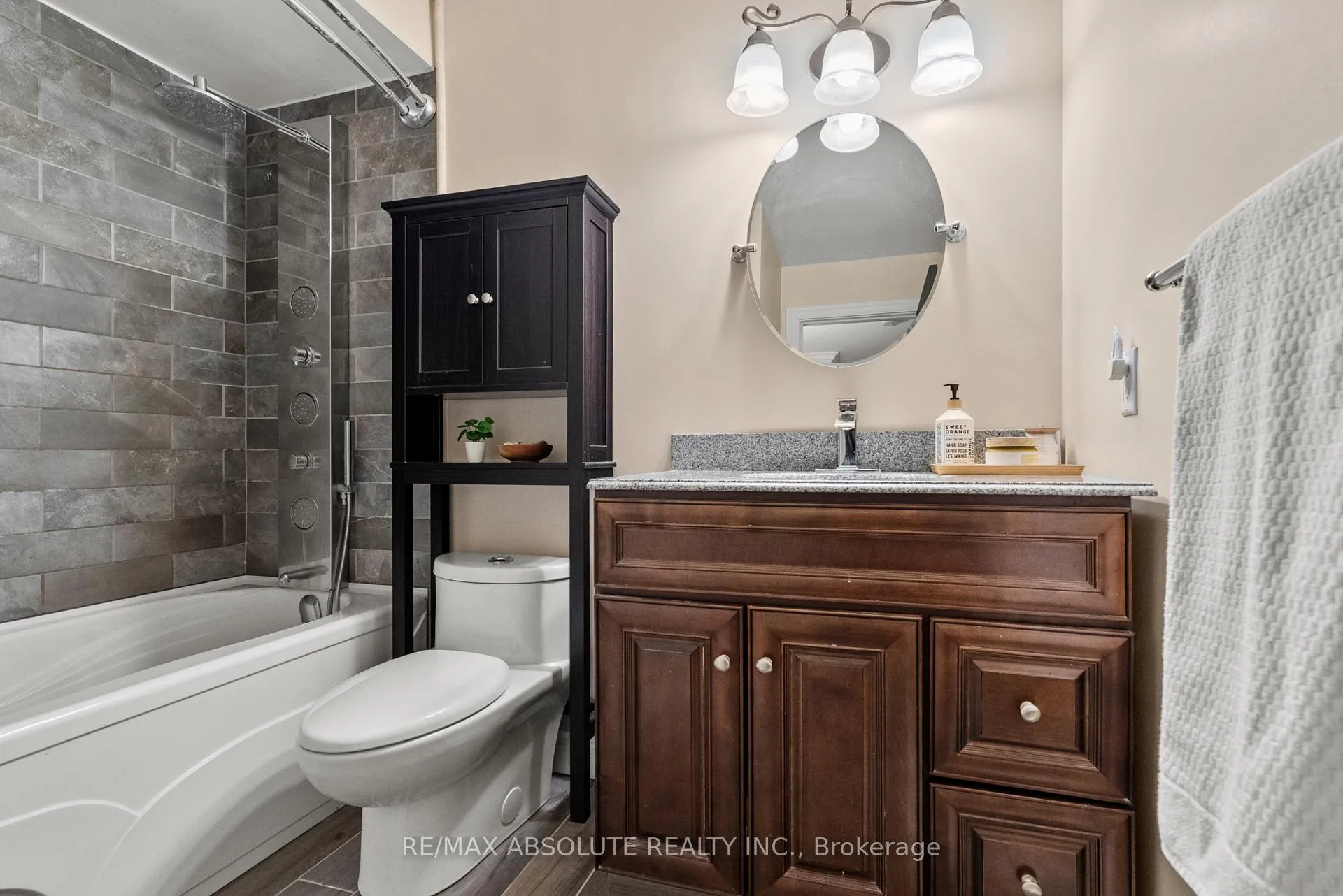 Photo 31 of 4199 Owl Valley Drive, Ottawa, Riverside South/Gloucester Glen — HOMEH