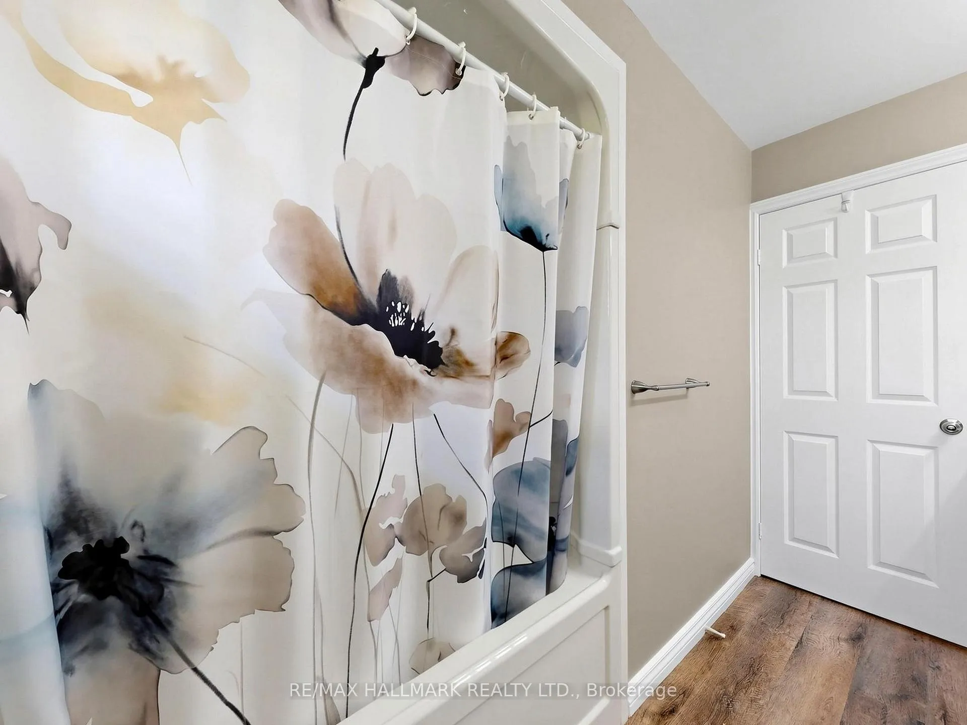 Photo 20 of 191 Summit Drive, Scugog, Rural Scugog — HOMEH